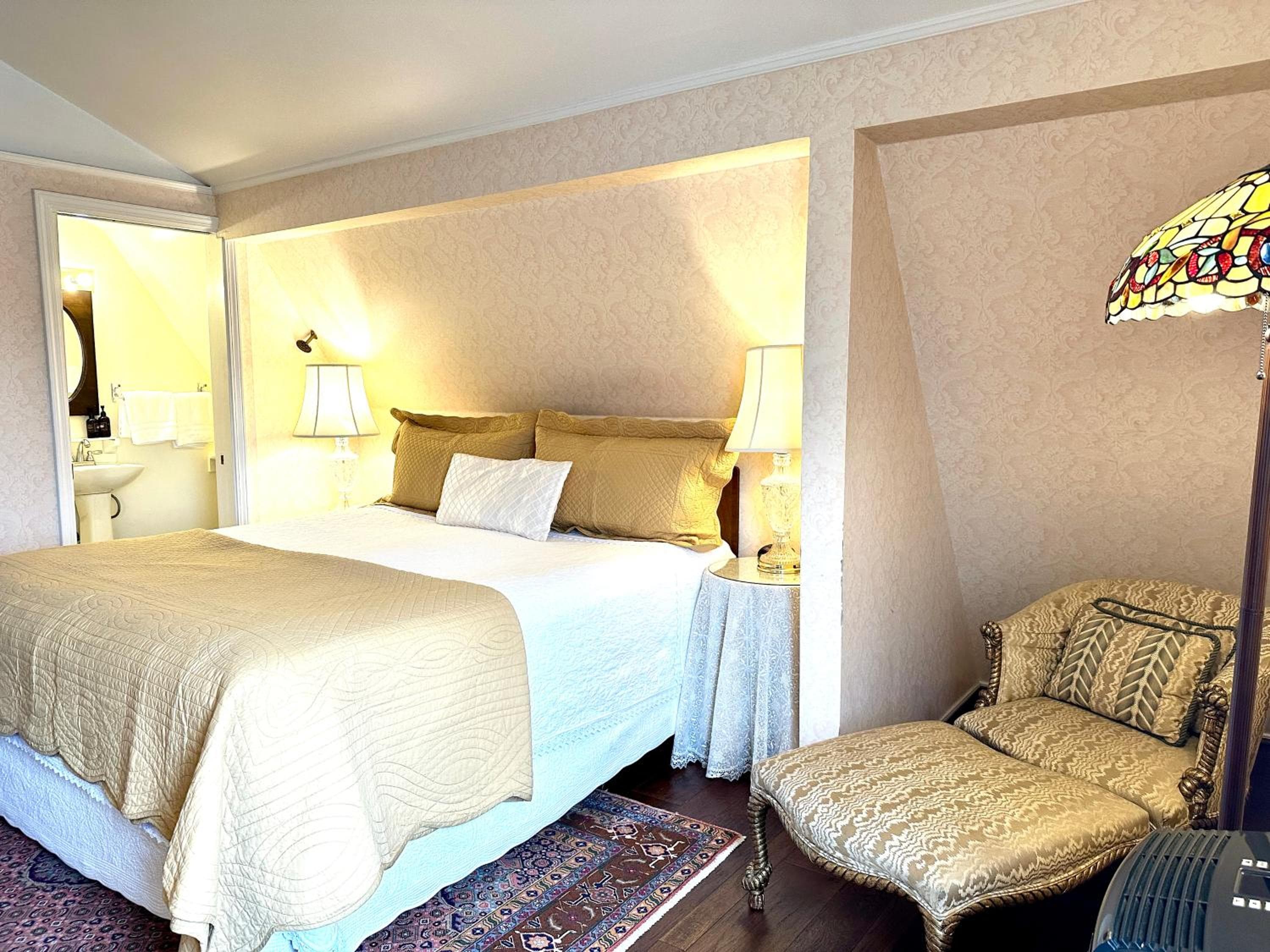 Bath Street Inn