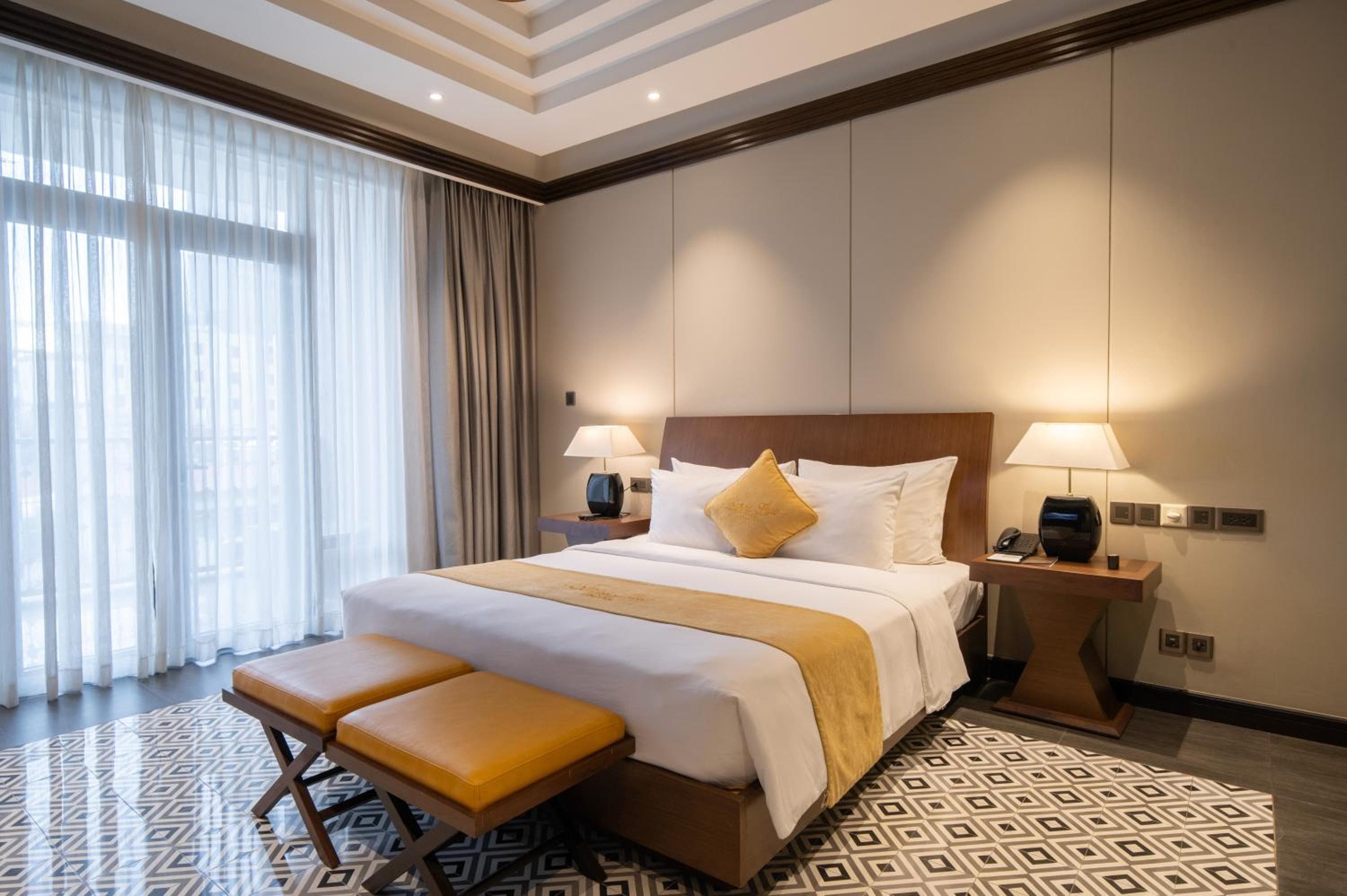 Senna Hue Hotel