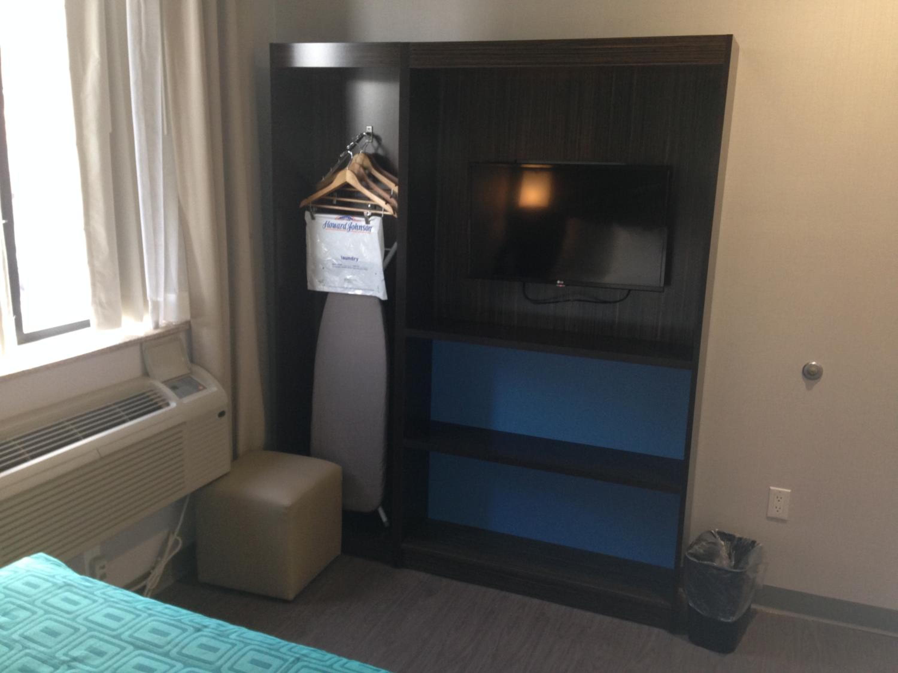 Rockaway Hotel