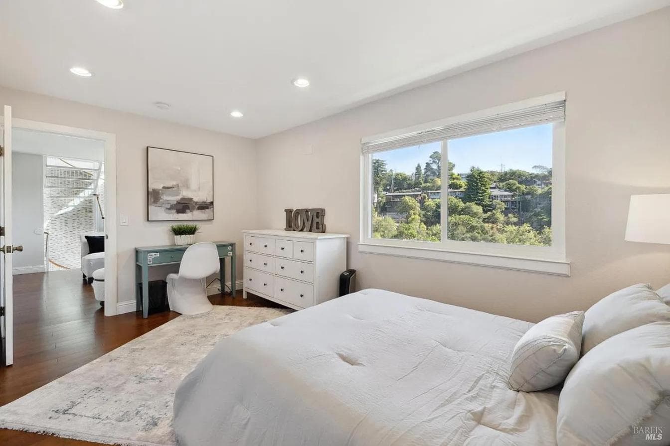 Serene Mill Valley Escape