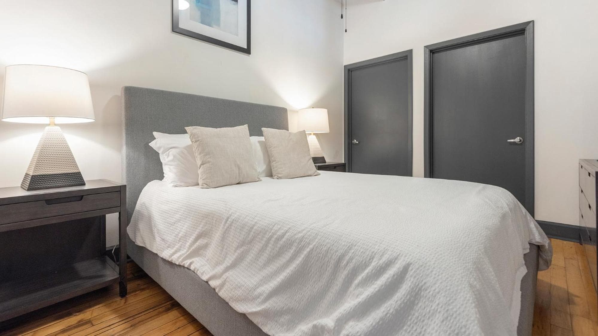 Six Cord Apartments by Barsala