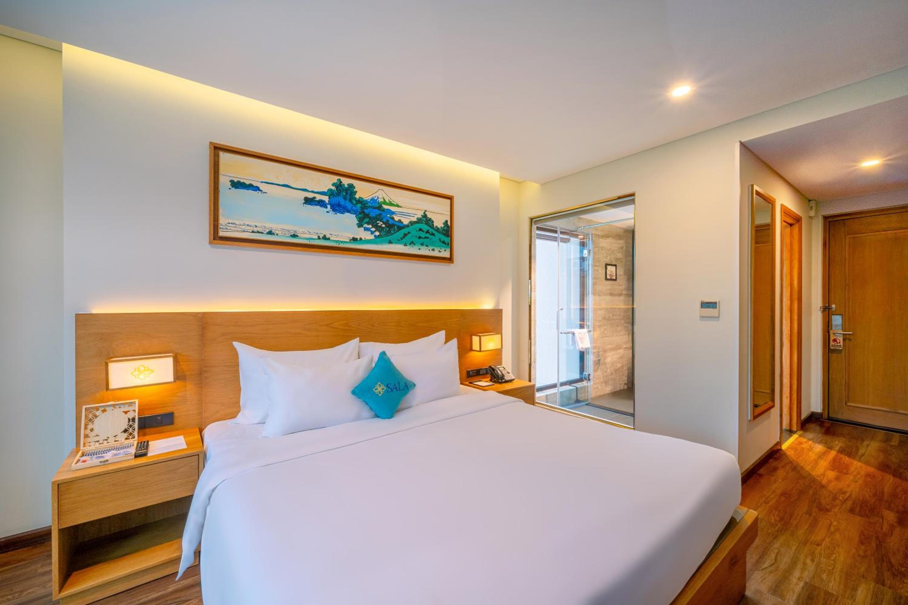 Sala Danang Beach Hotel