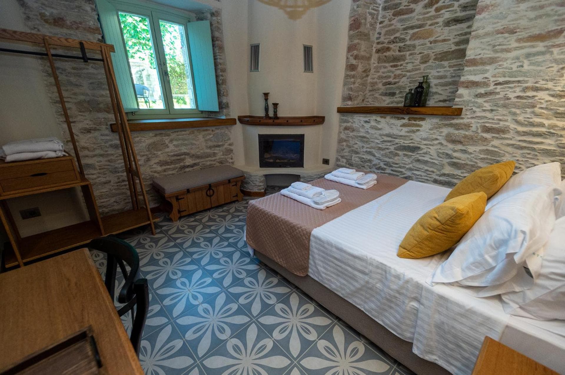 Nostos Country House
