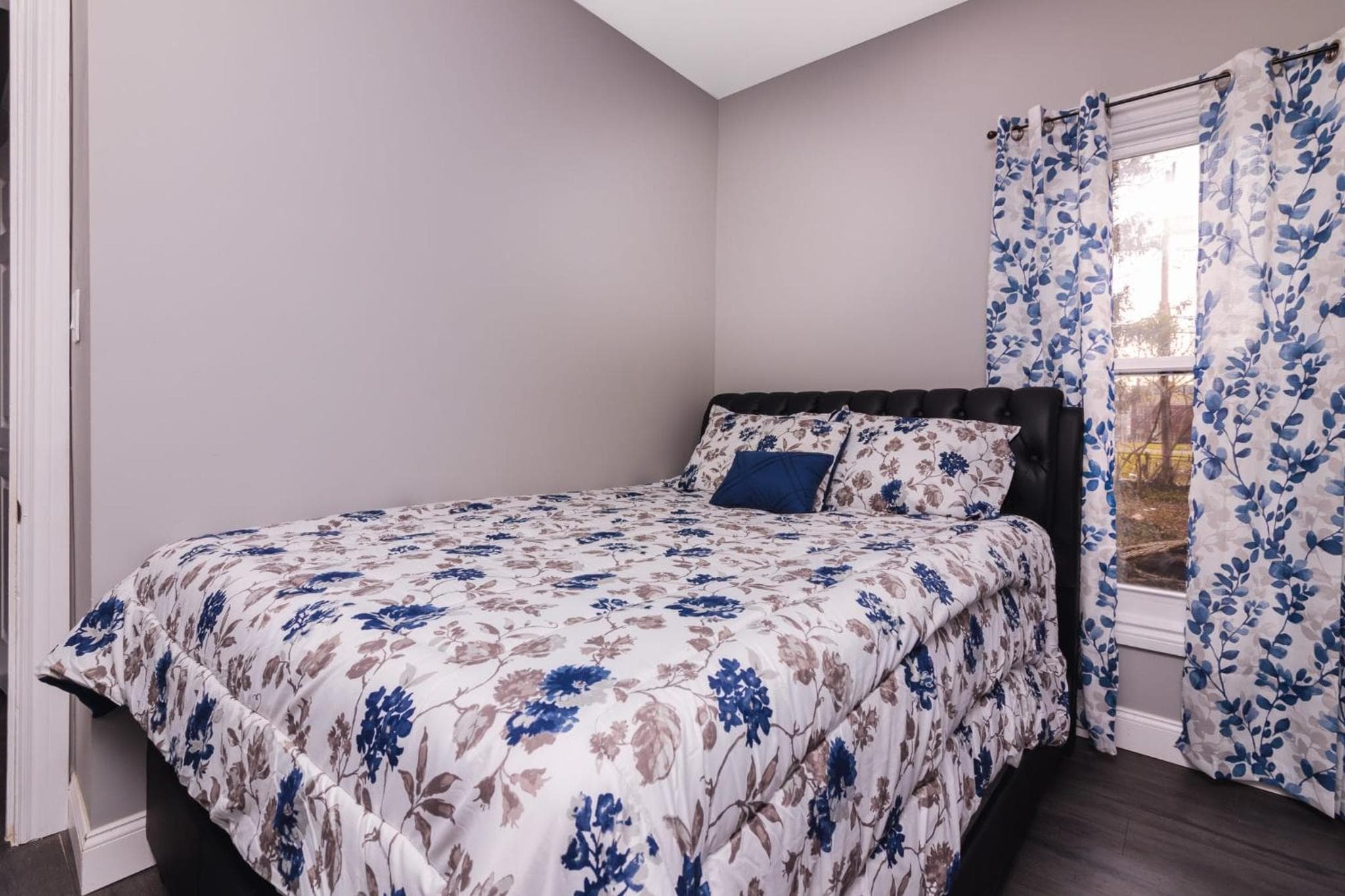 Cozy 1 bedroom Apartment near the Falls