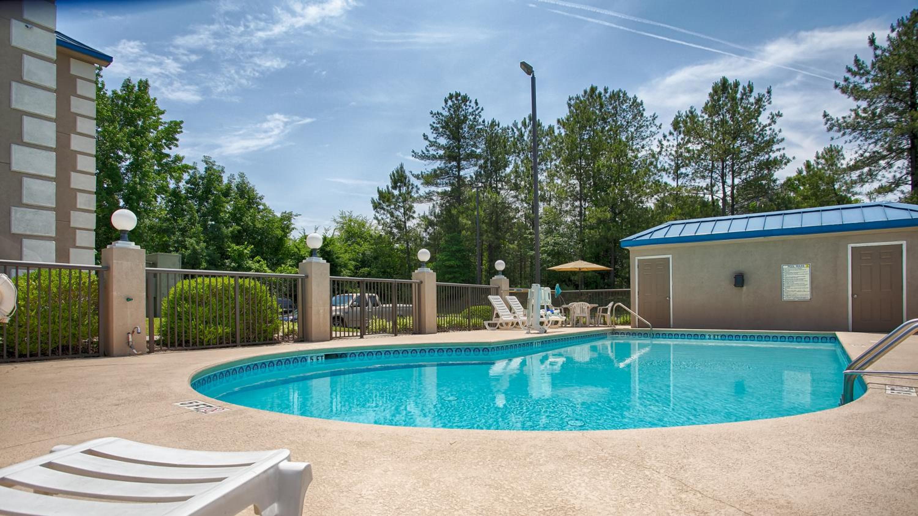 Best Western Executive Inn & Suites
