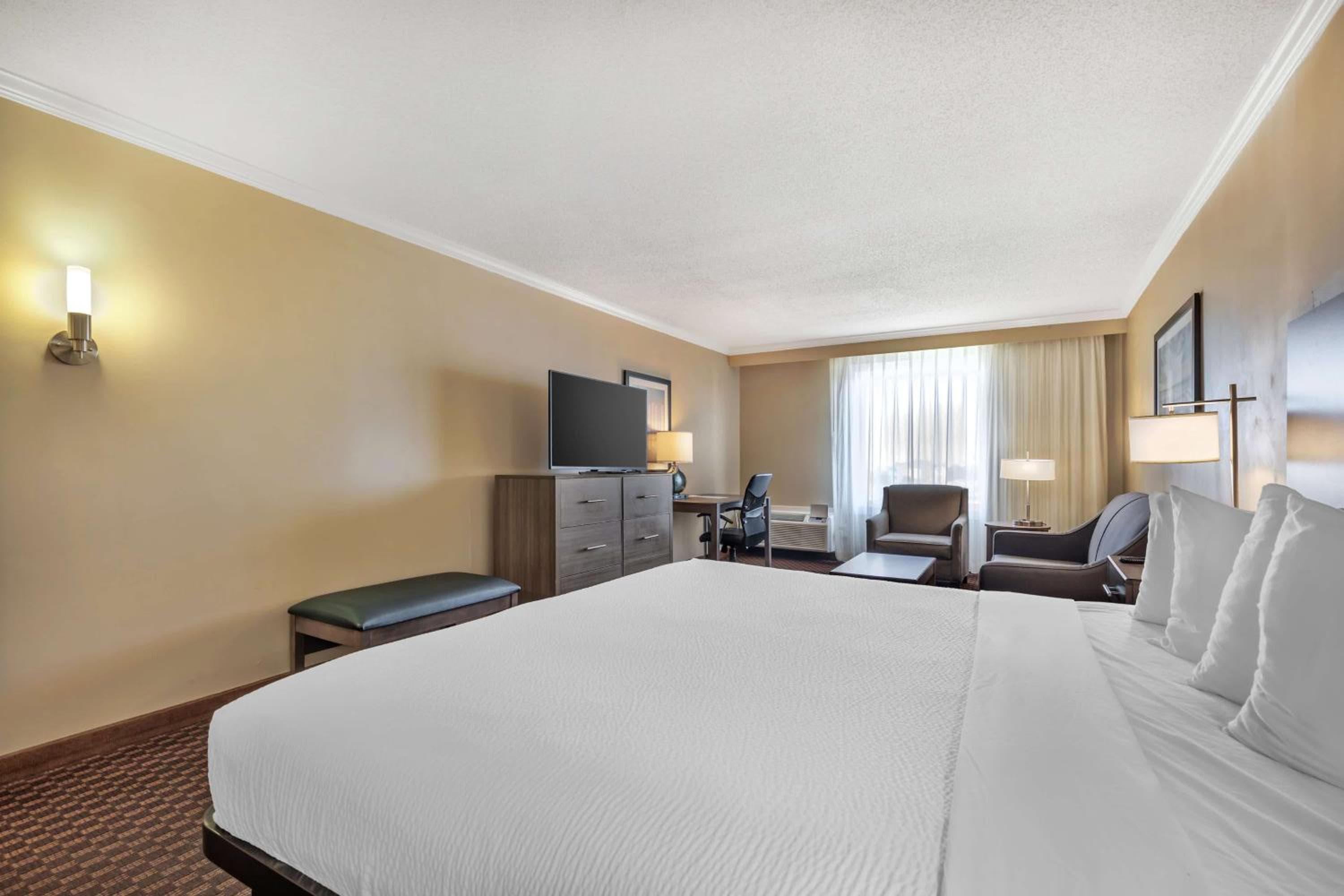 Best Western Ocean City Hotel and Suites