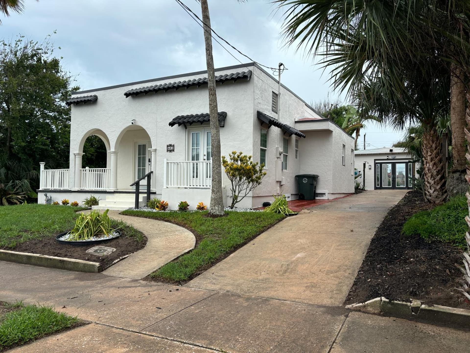 Fully Renovated 100 Year Old Home in Daytona Beach