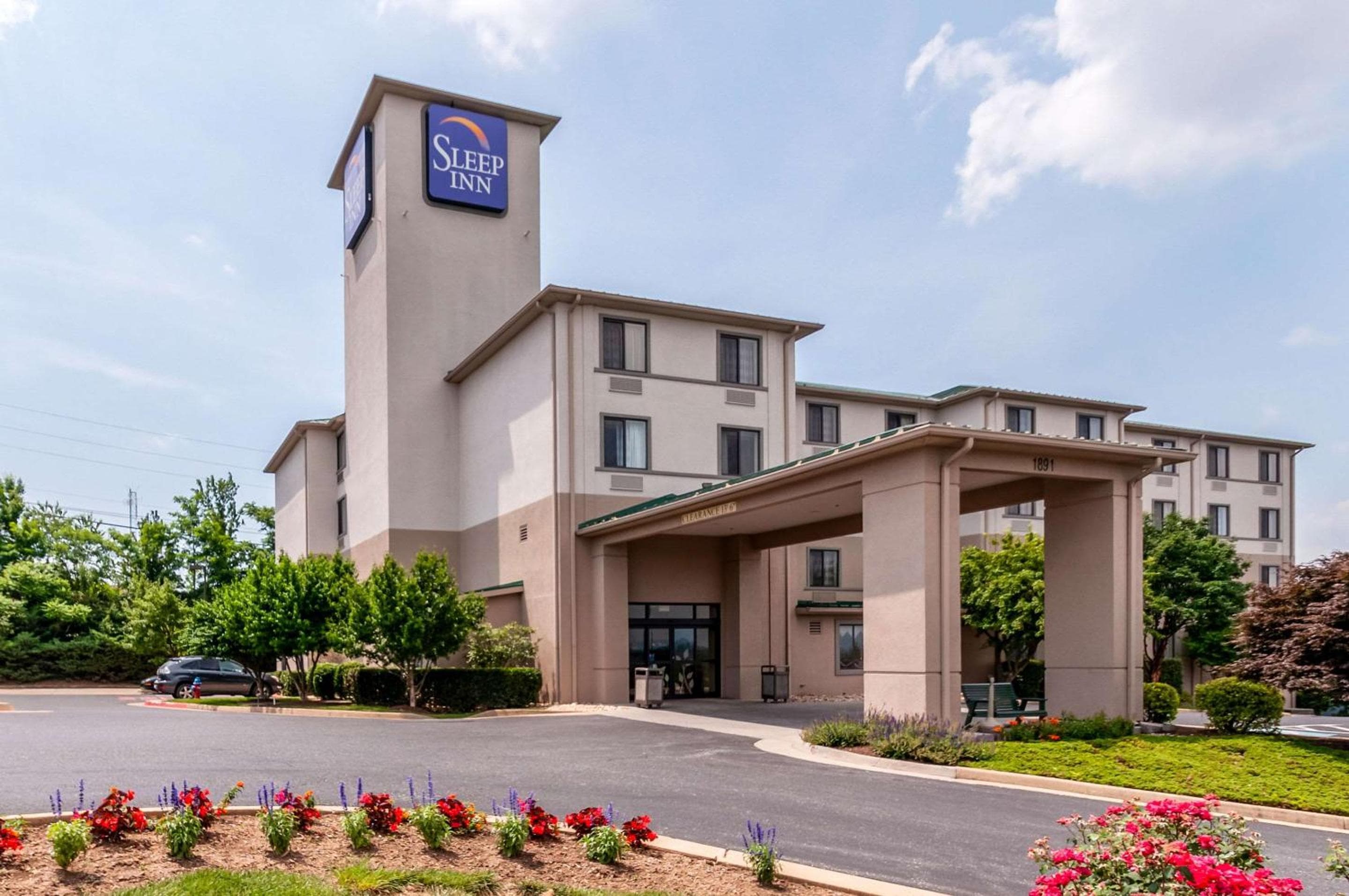Sleep Inn & Suites Harrisonburg on University