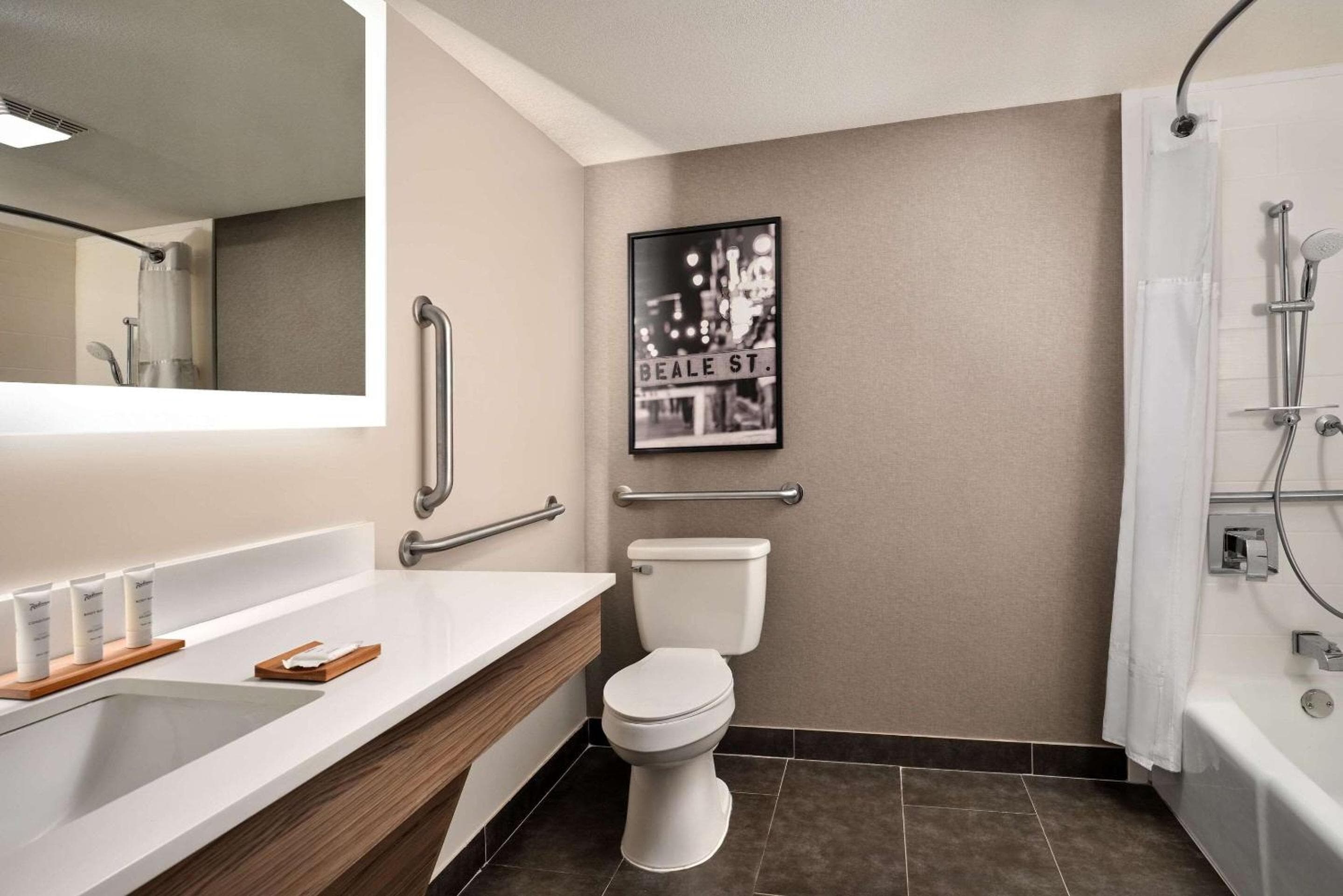 Radisson Hotel West Memphis