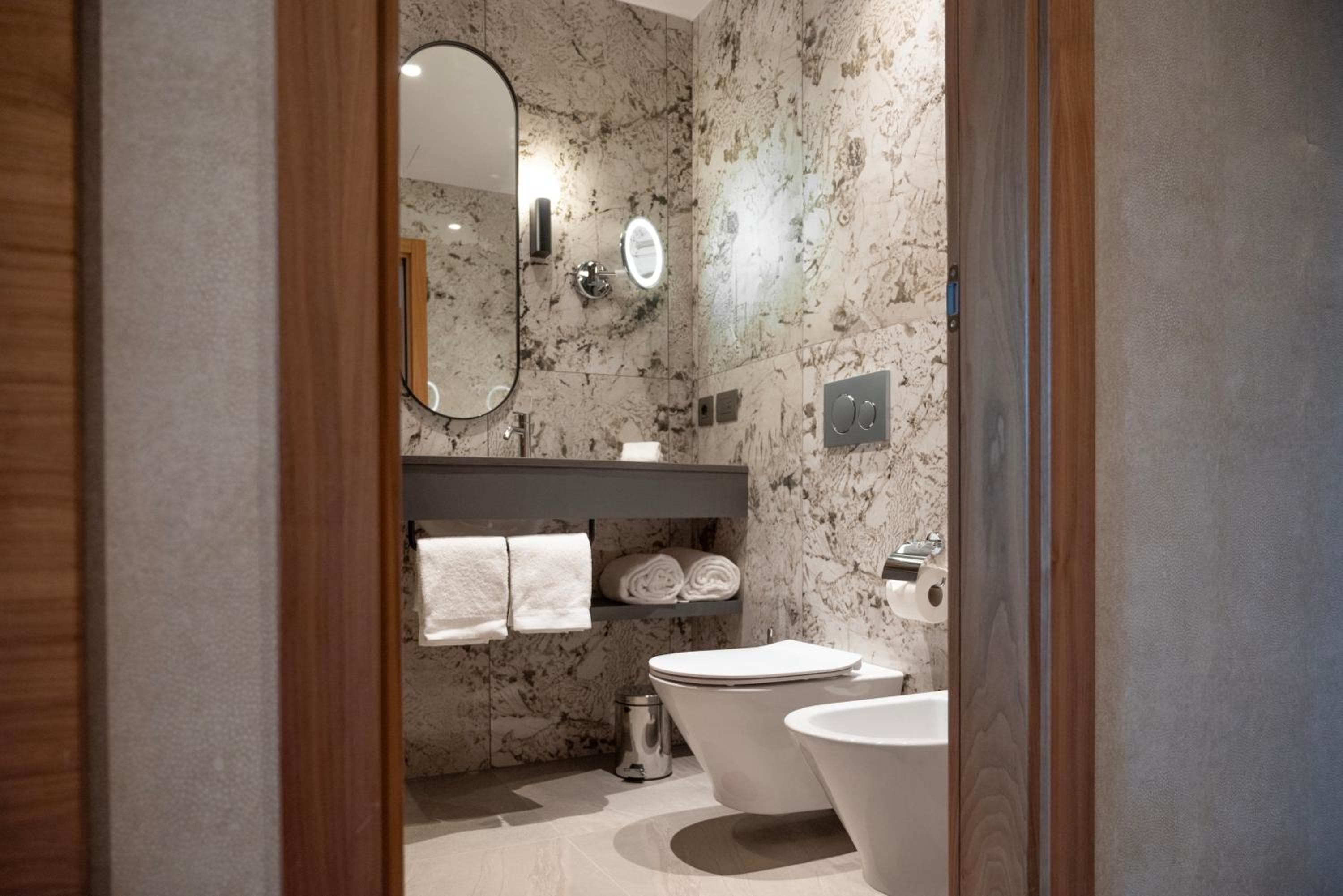 Hilton Milan