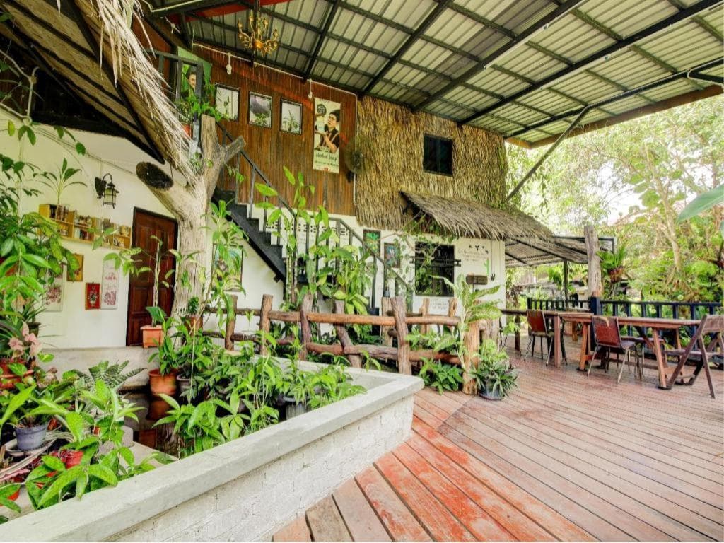 OYO HOME 90800 Rumah Pangi Homestay