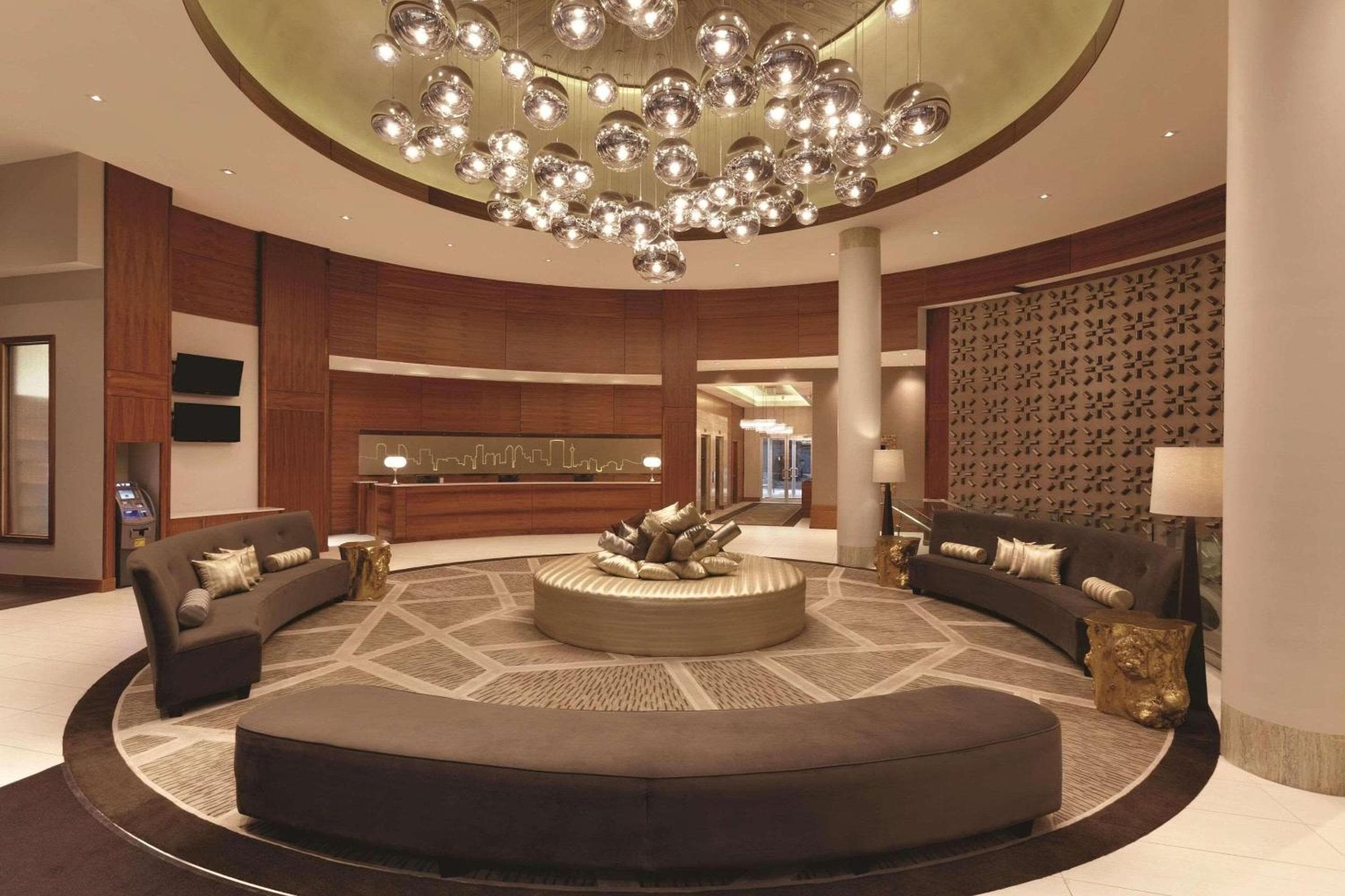 Radisson Hotel & Conference Centre Calgary Airport