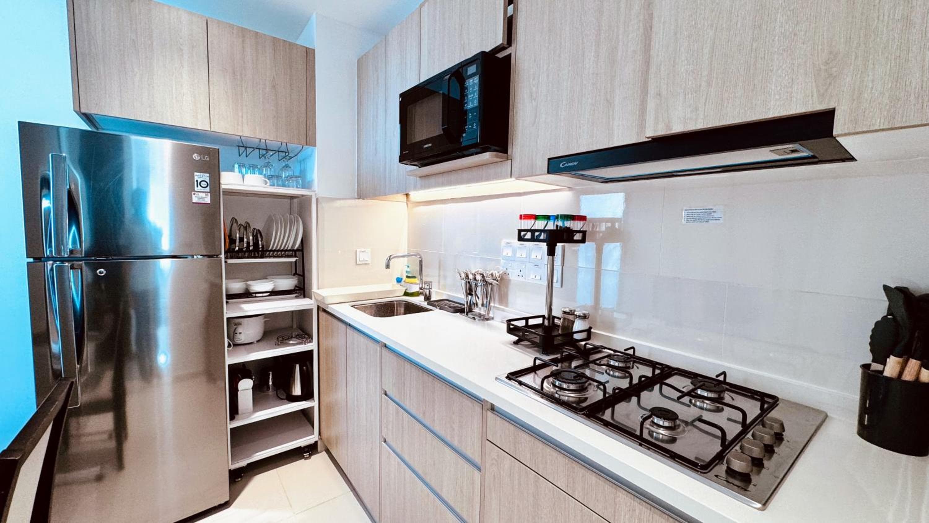 Tri-Zen Urban Retreat by Serviced Apartments LK