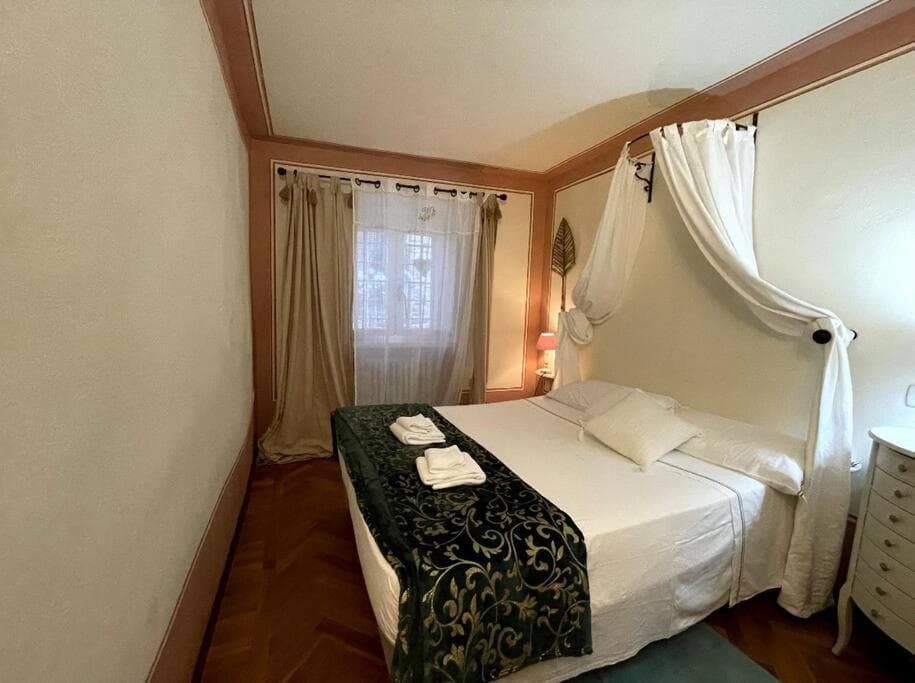 Tuscany Lodge