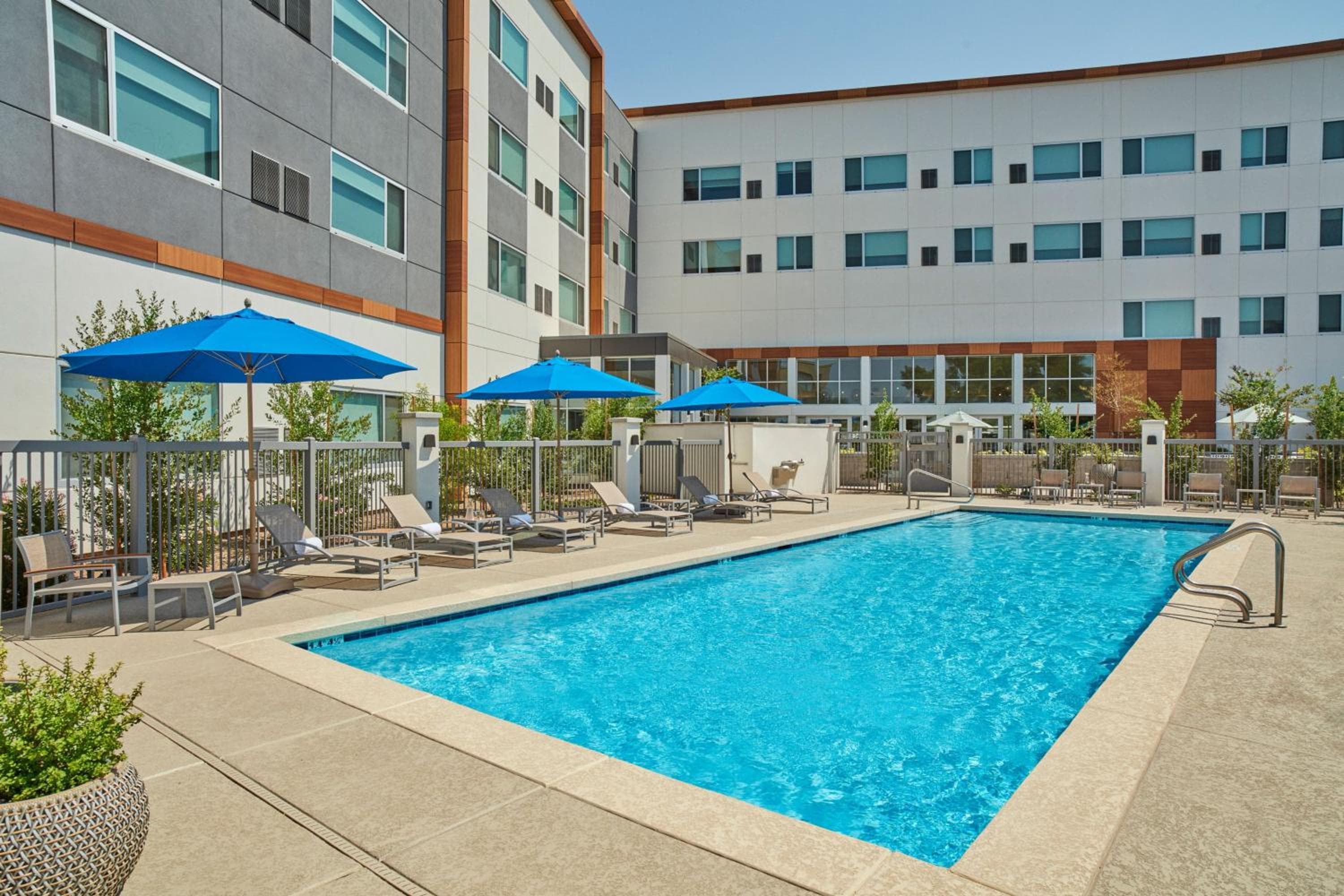 Element by Marriott Indianapolis Carmel