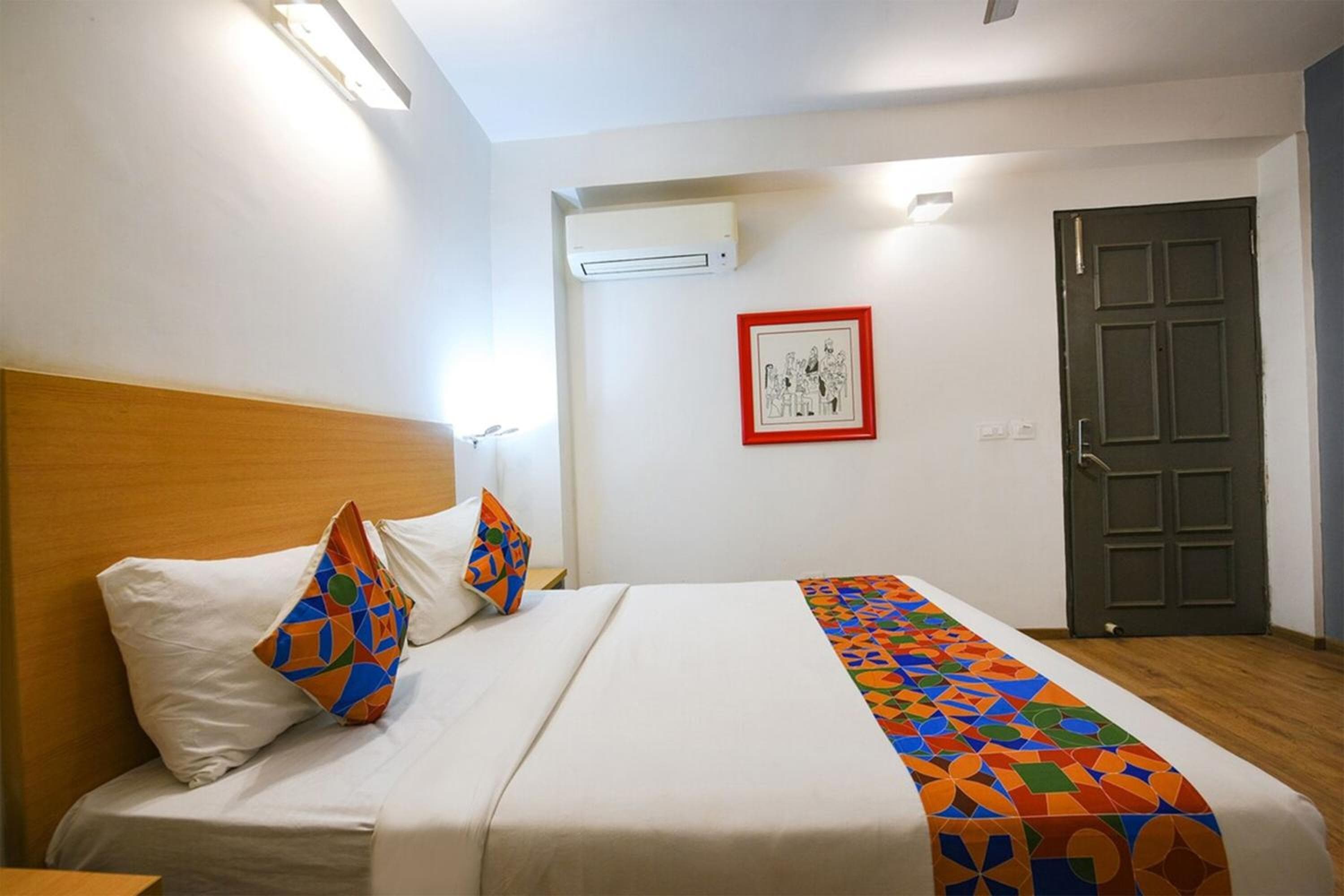 Hotel Crown Inn