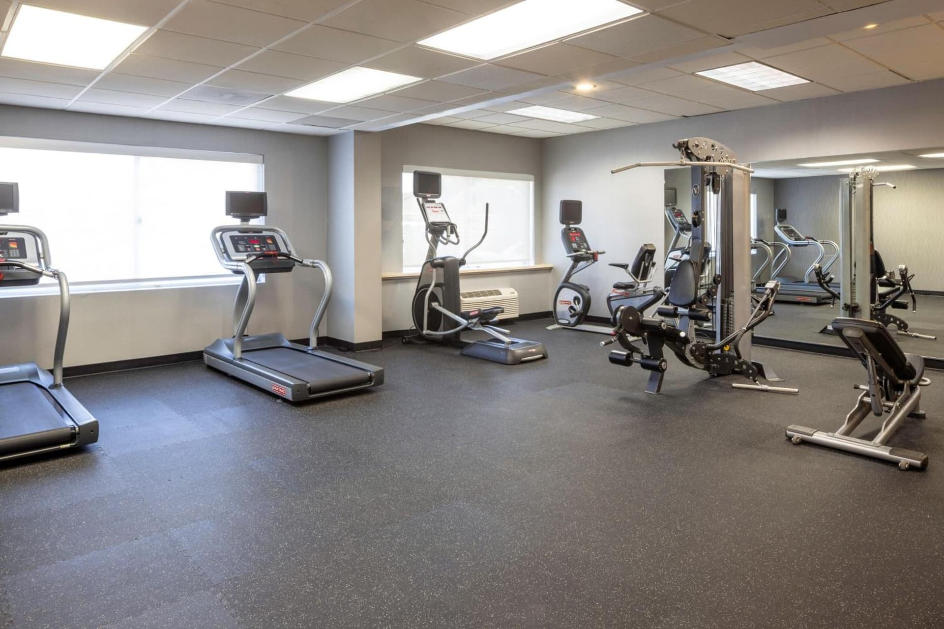 Courtyard by Marriott Baldwin Park