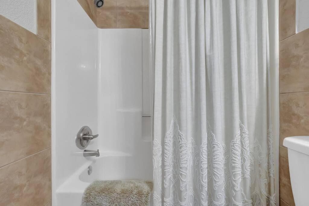 Stylish Duplex! Minutes from Atlanta!