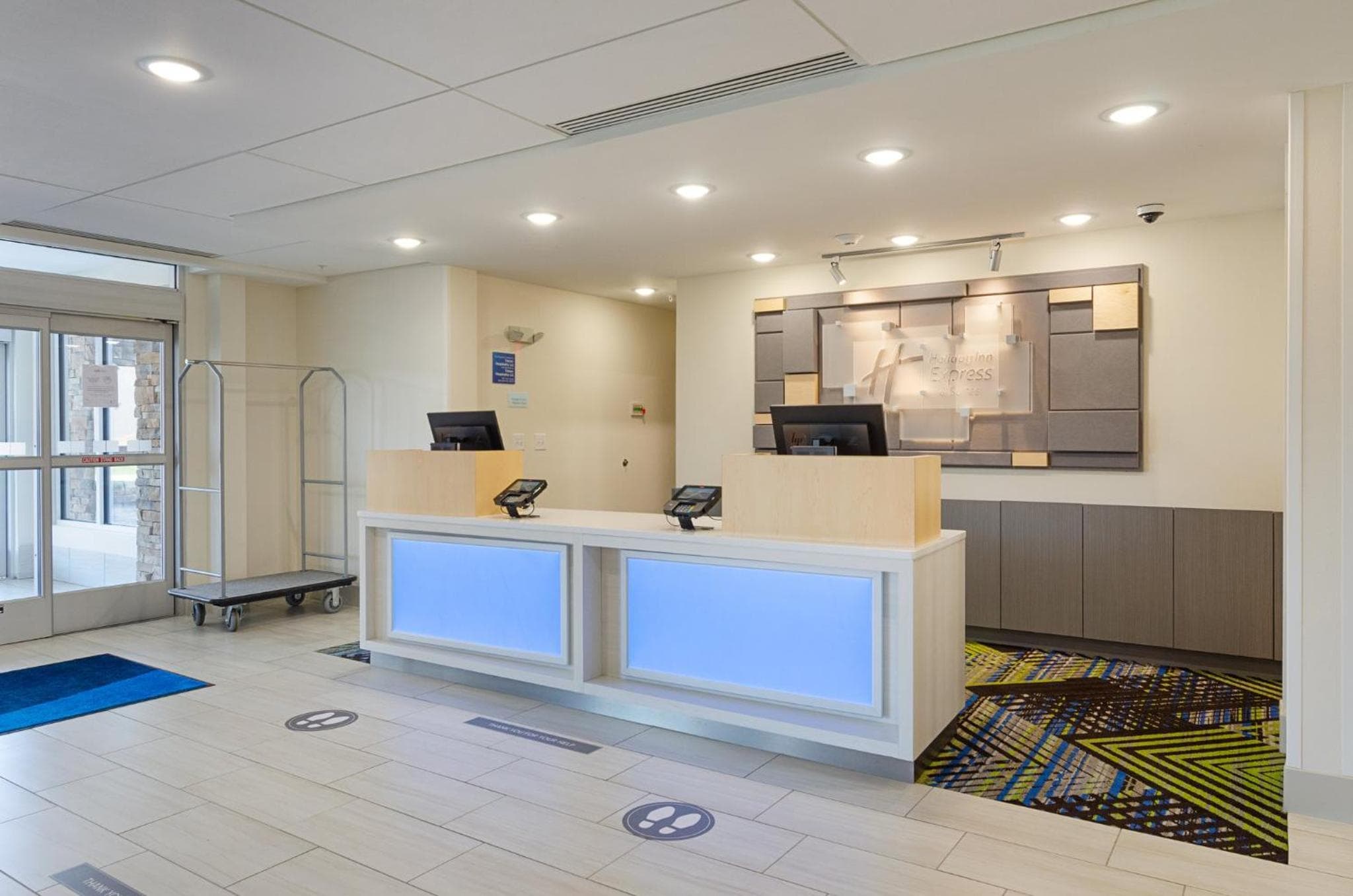 Holiday Inn Express & Suites - Abingdon by IHG