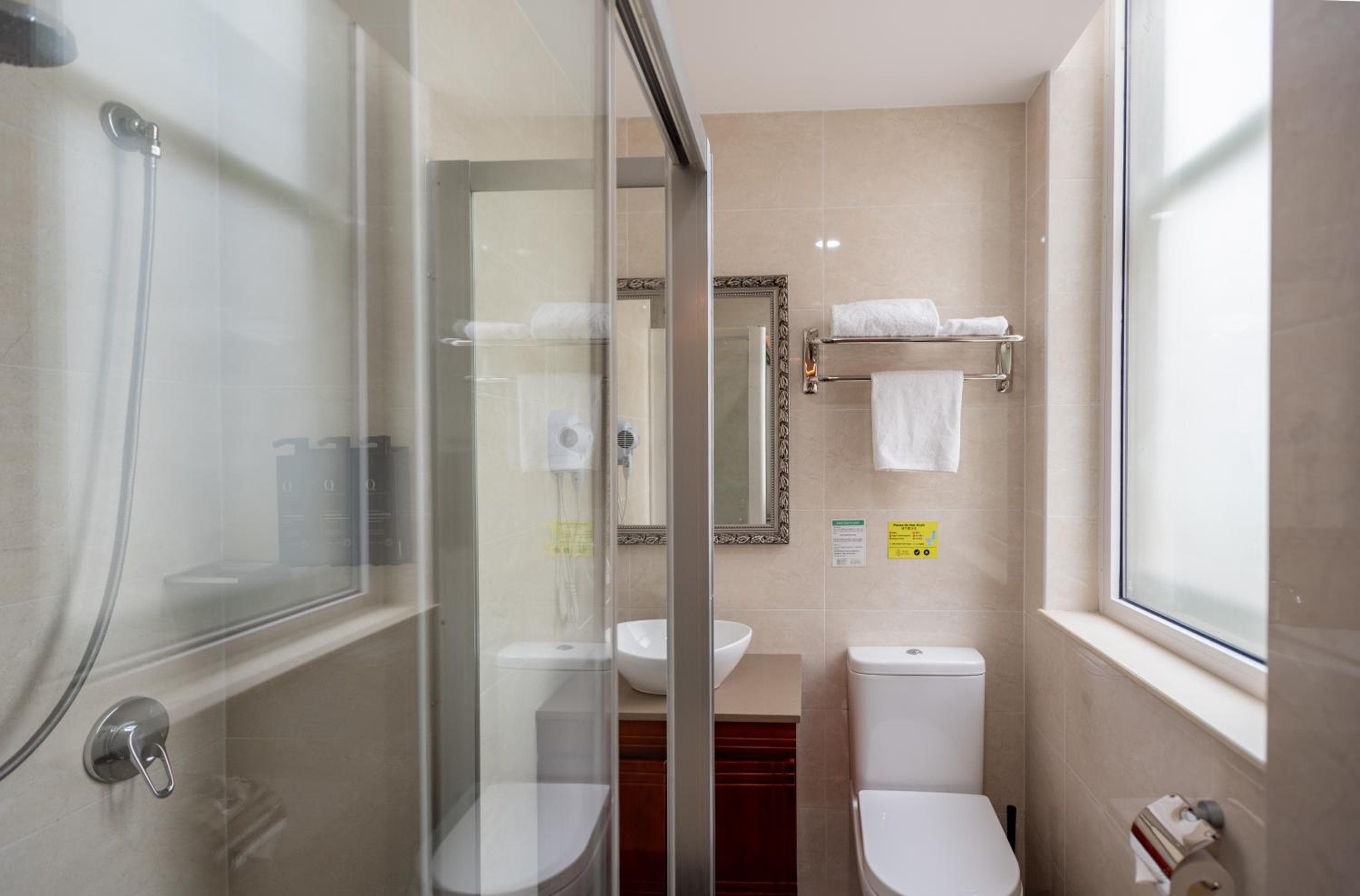 YEHS Hotel Sydney CBD