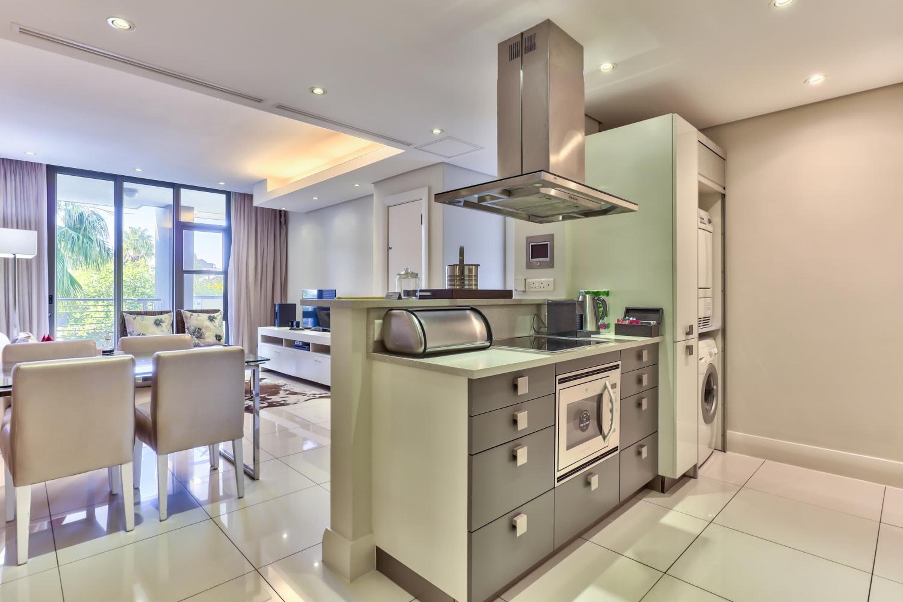 Lawhill Luxury Apartments - V & A Waterfront