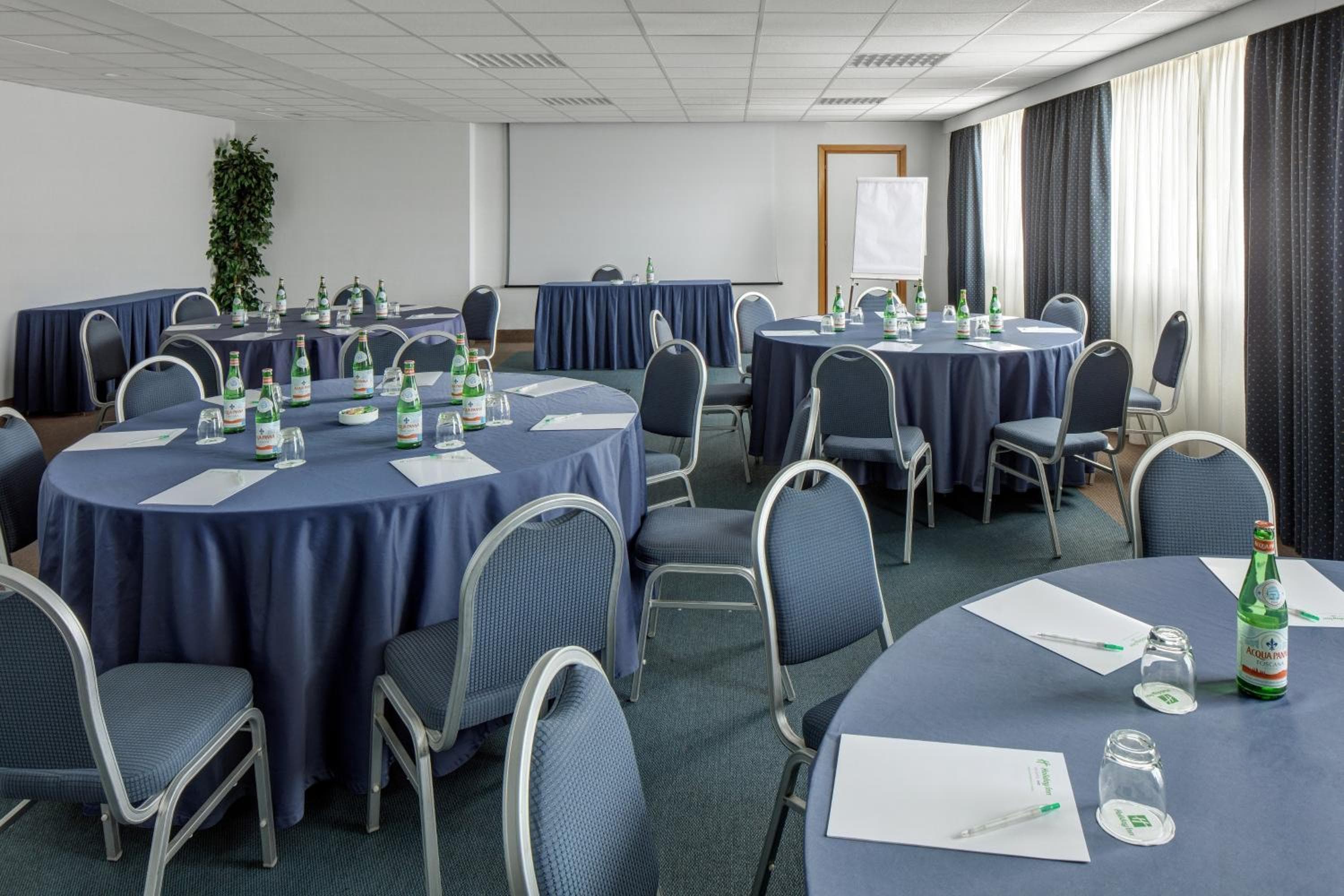 Holiday Inn Rome - Eur Parco Dei Medici by IHG