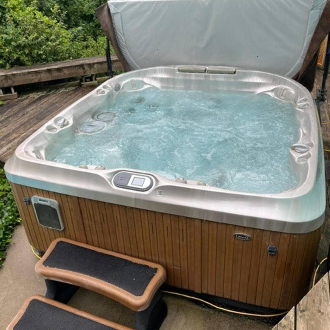 Riverside Retreat with Sauna & Hot Tub in Elora