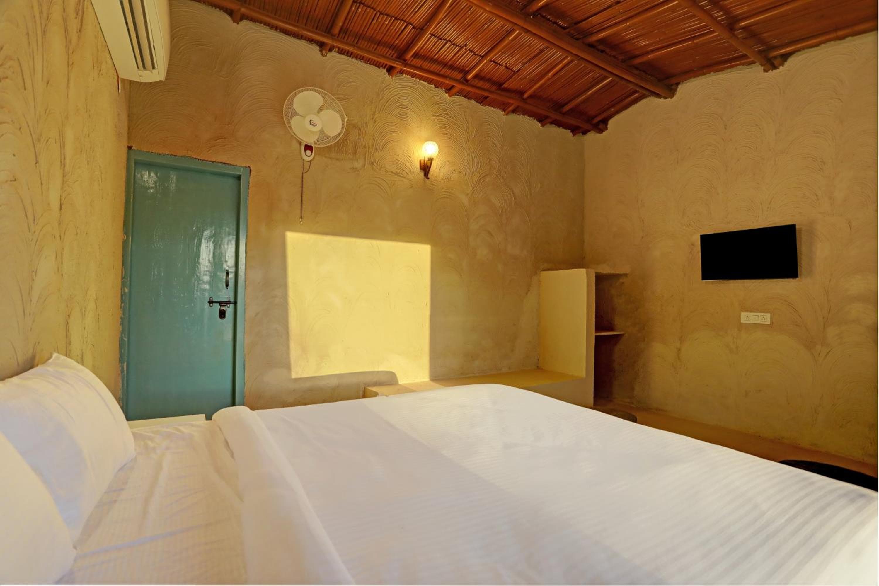 Hotel O THE MUD HOUSE