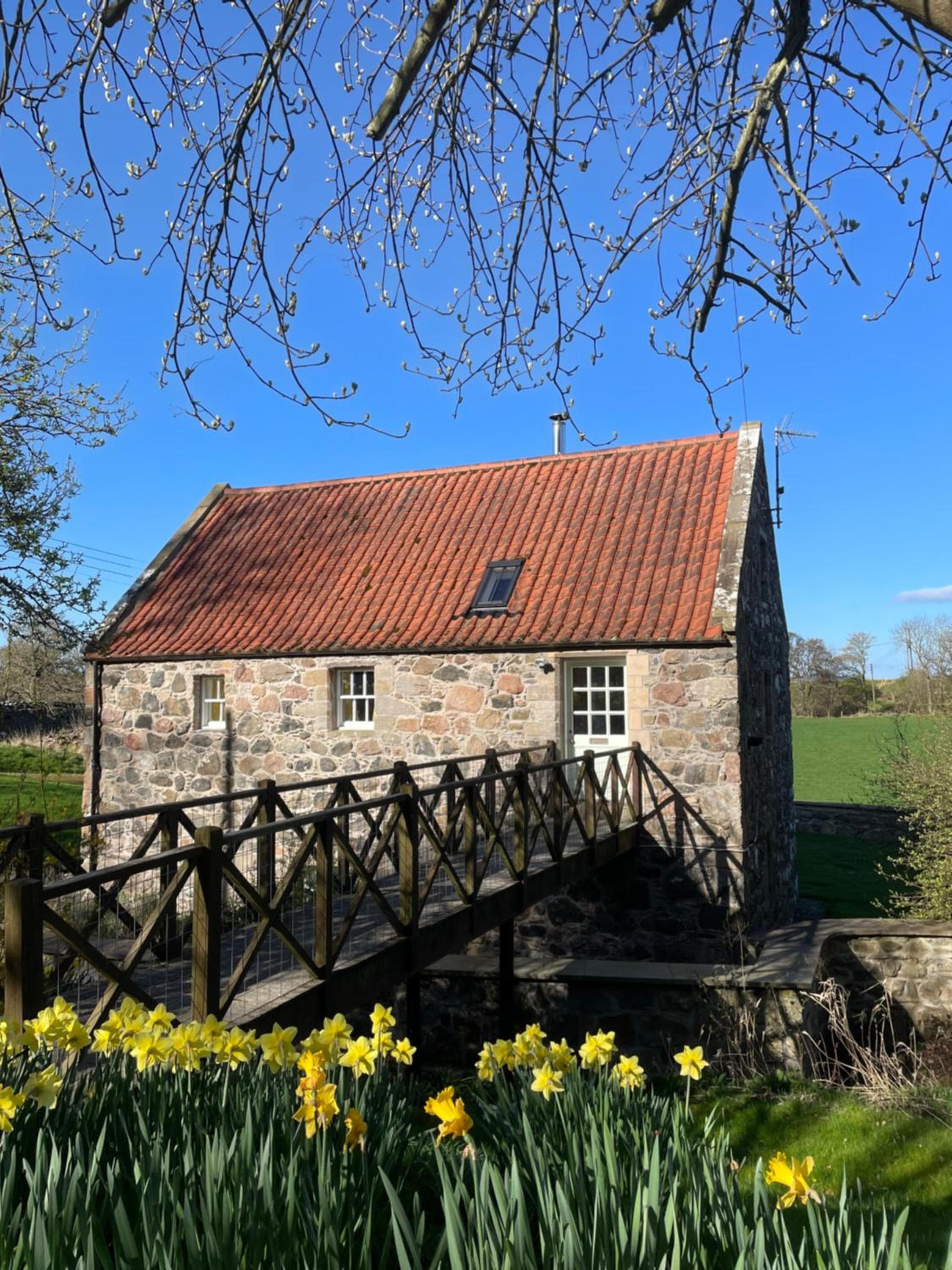 Stunning Rural Mill House nr beach and harbour