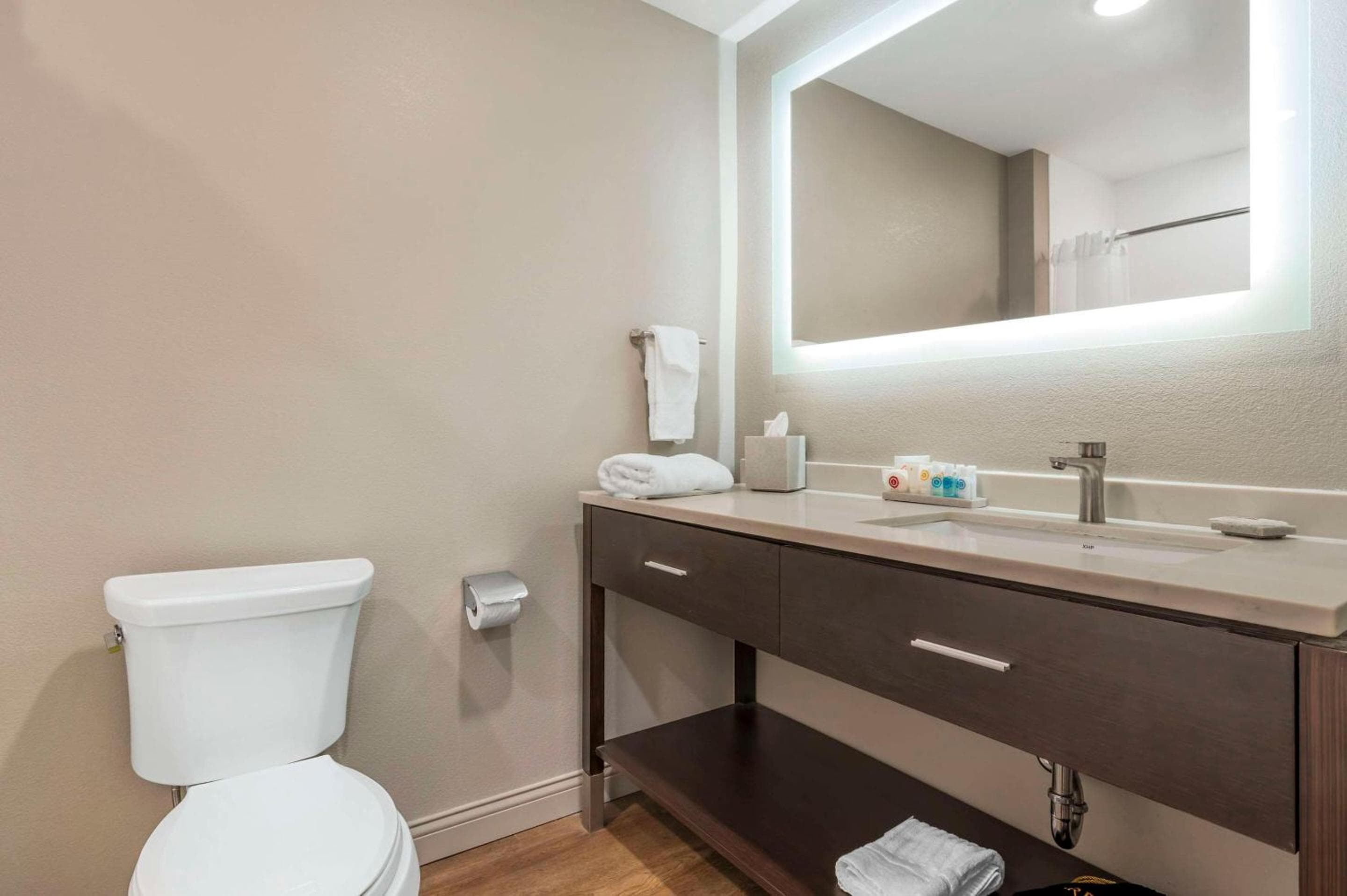 Comfort Inn & Suites Clarksville - Louisville North