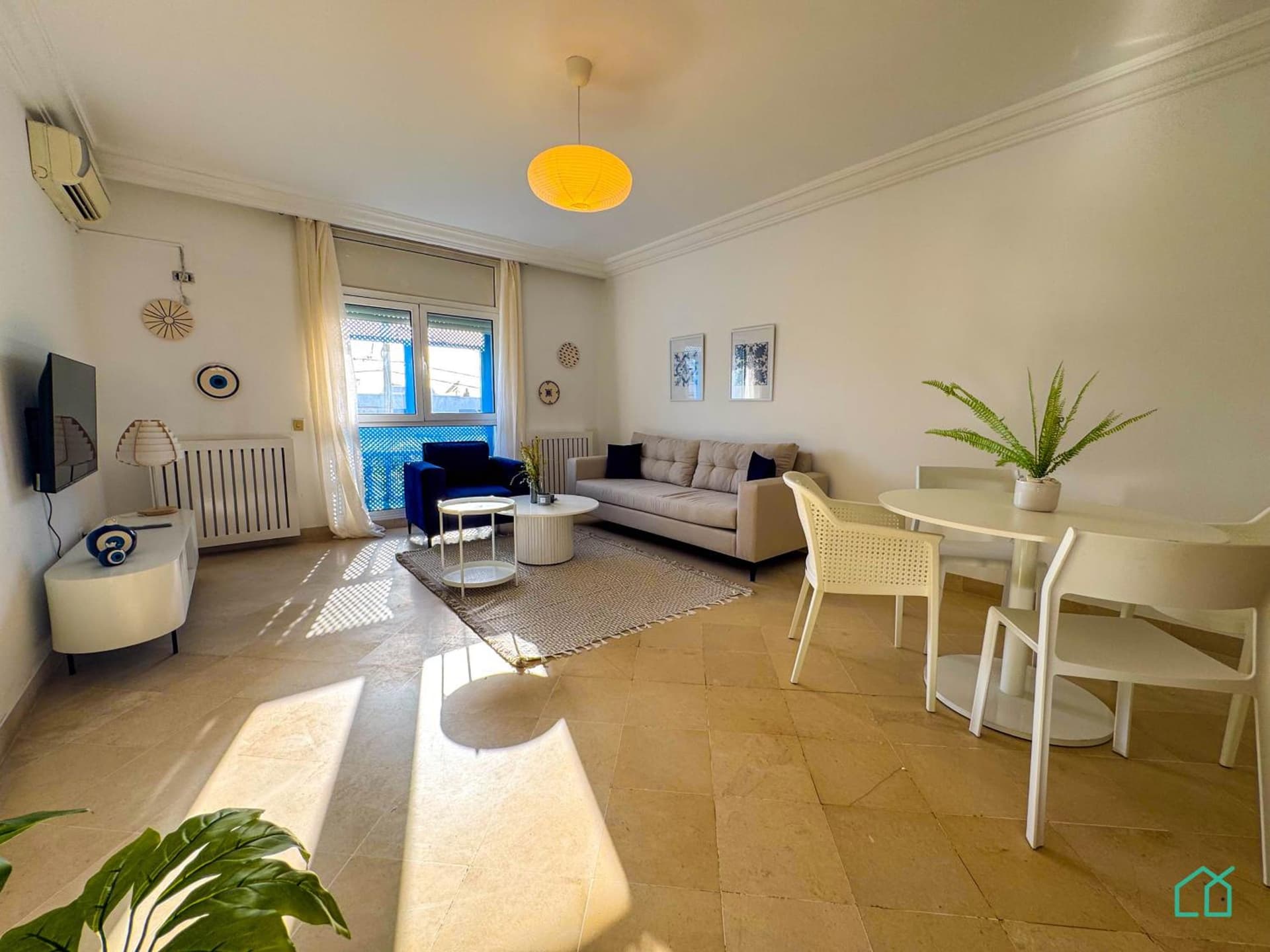 Coste Sidi Bou Said A3: Spacious and central