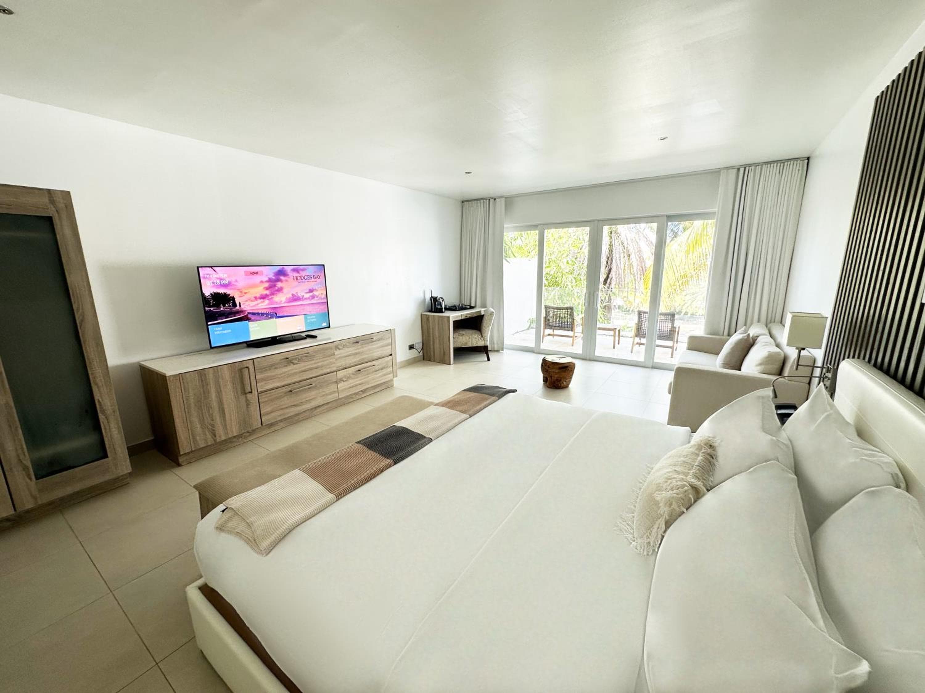 Hodges Bay Resort & Spa, an HQ Luxury Resort & Residences