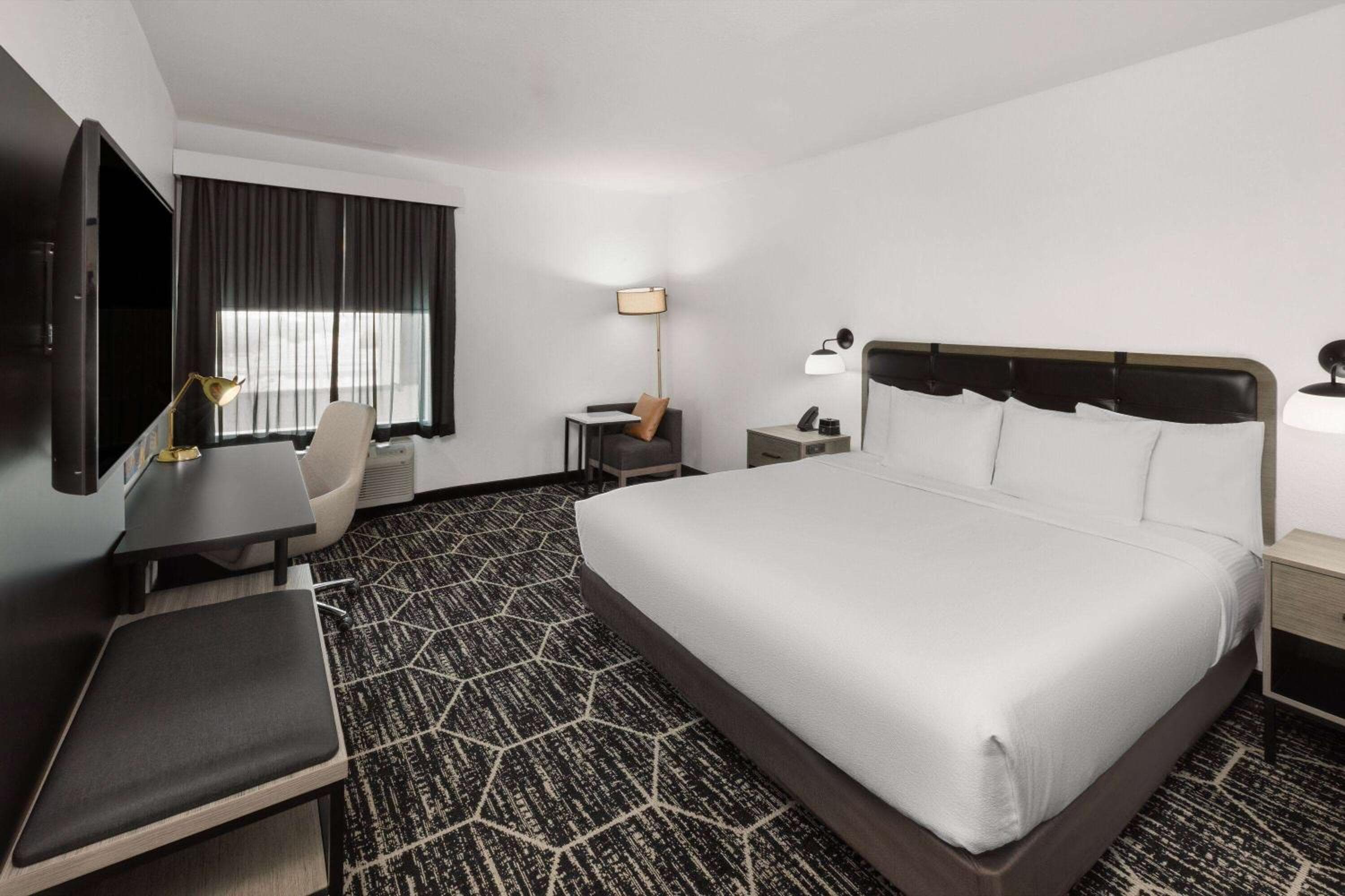 La Quinta Inn & Suites by Wyndham Austin Parmer Tech Ridge