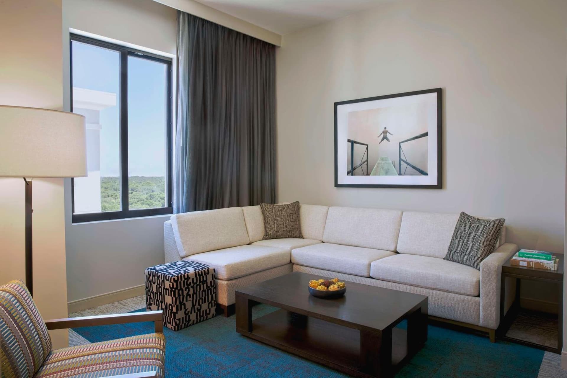 THesis Hotel Miami Coral Gables, Curio Collection by Hilton