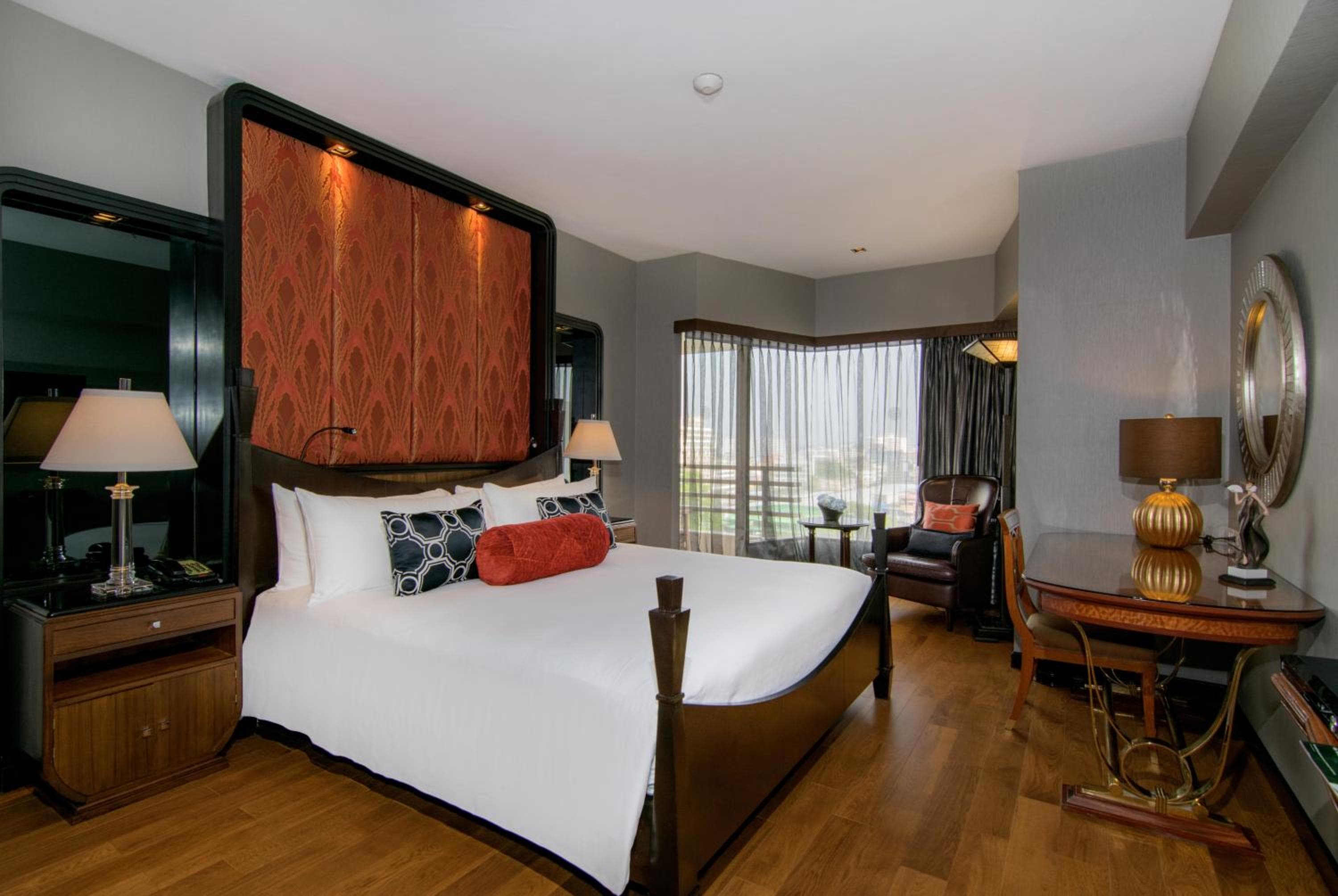 The Bayview Hotel Pattaya