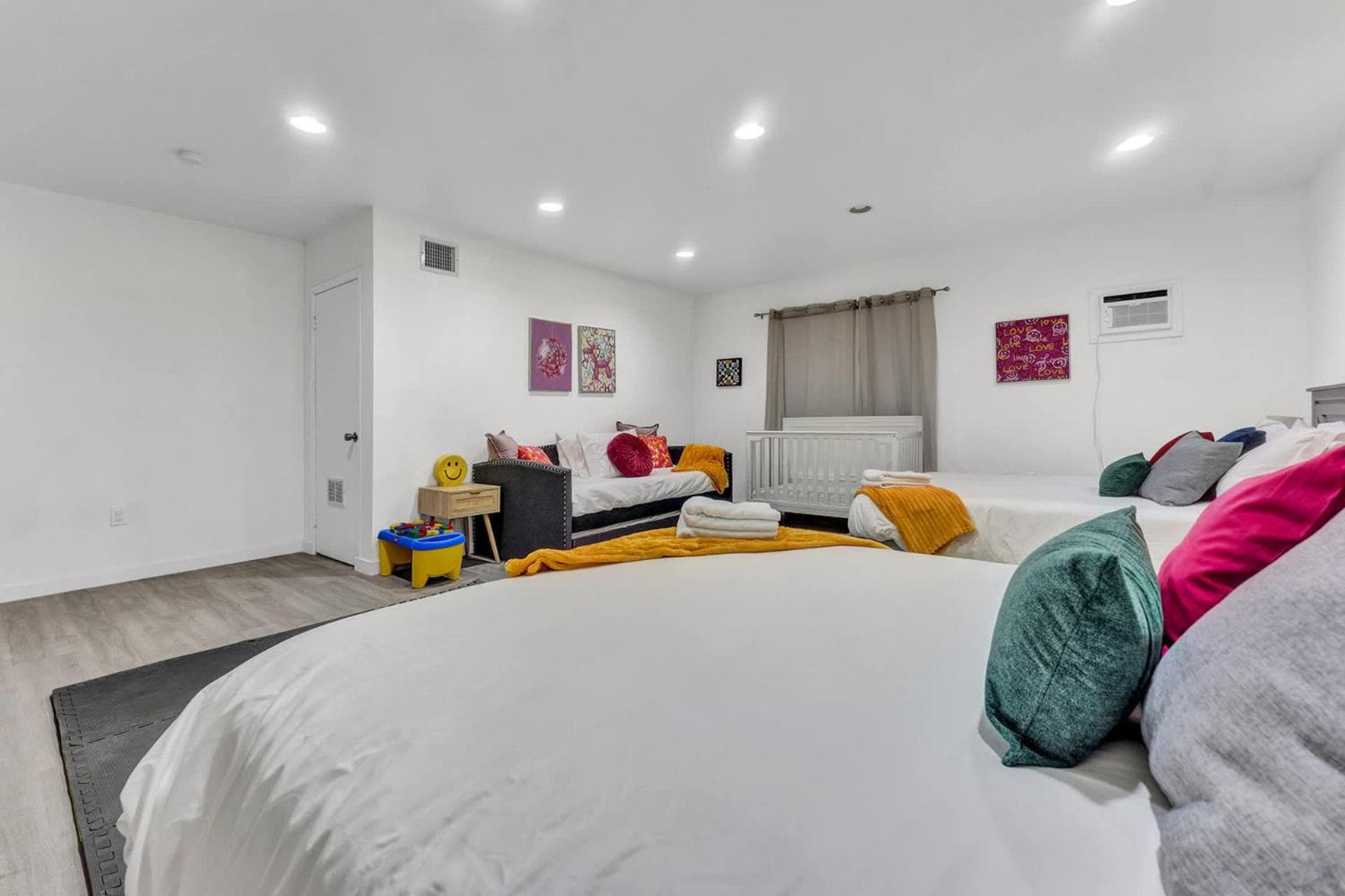 Lakefront Retreat Perfect for Family Fun