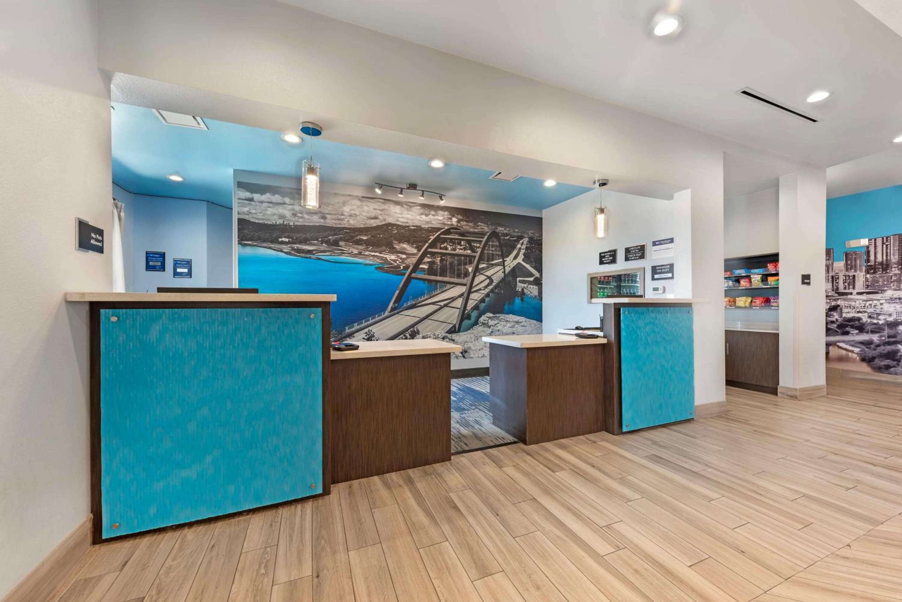 Best Western Plus Buda Austin Inn & Suites