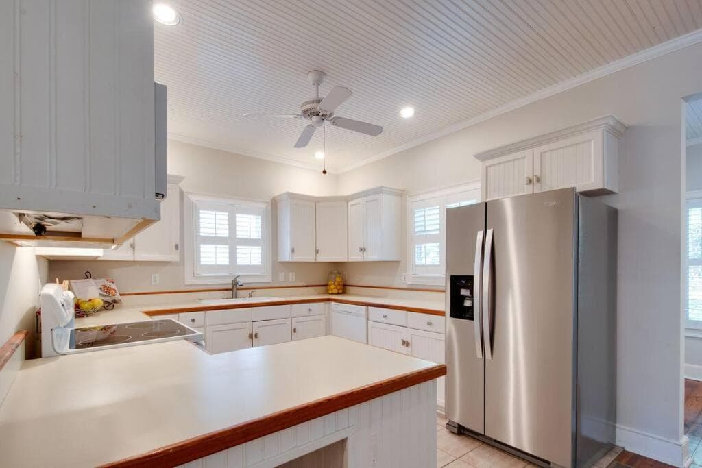 Bluffton Breeze-3BR Heart of Old Town Village Home