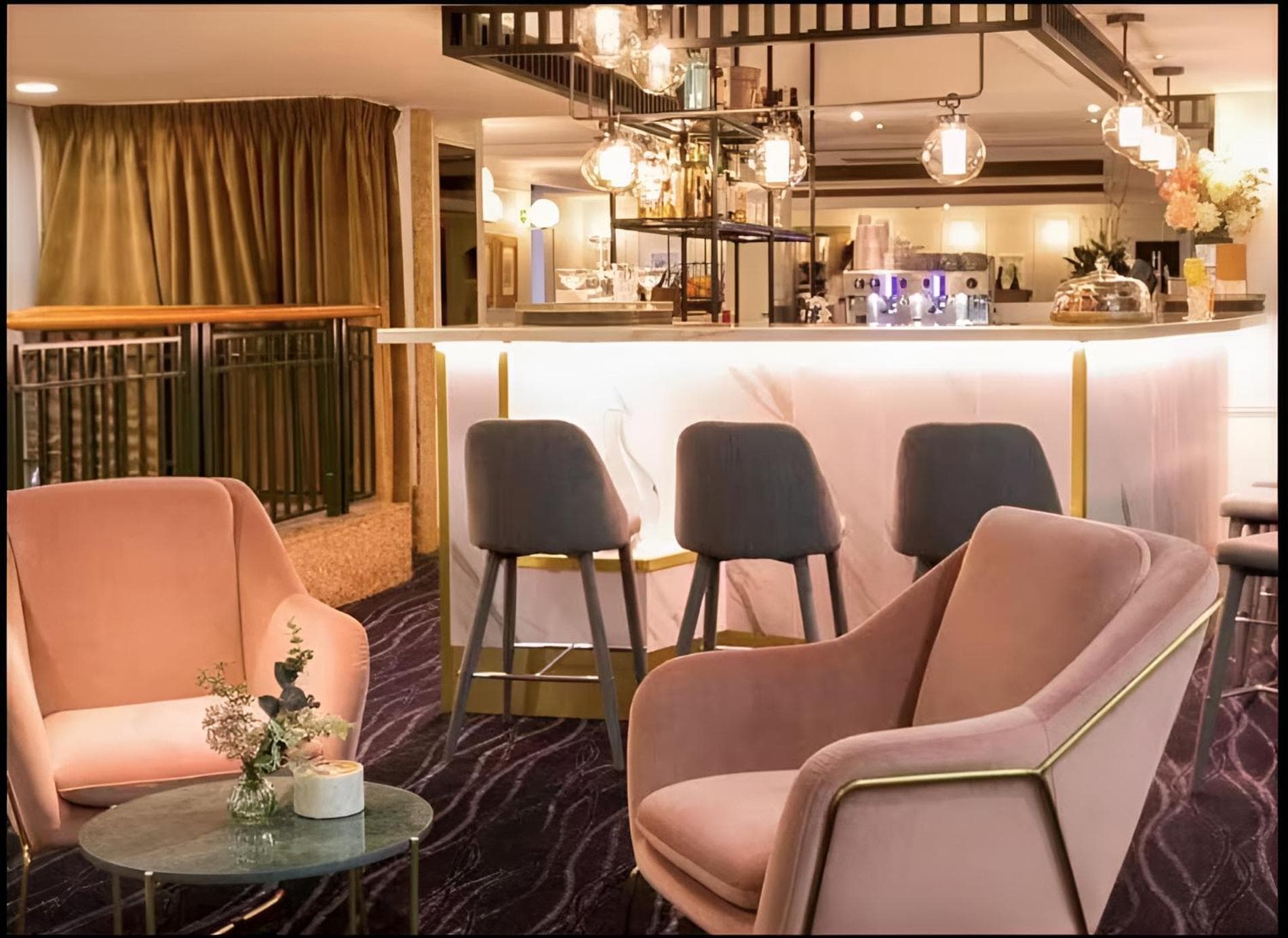lounge
