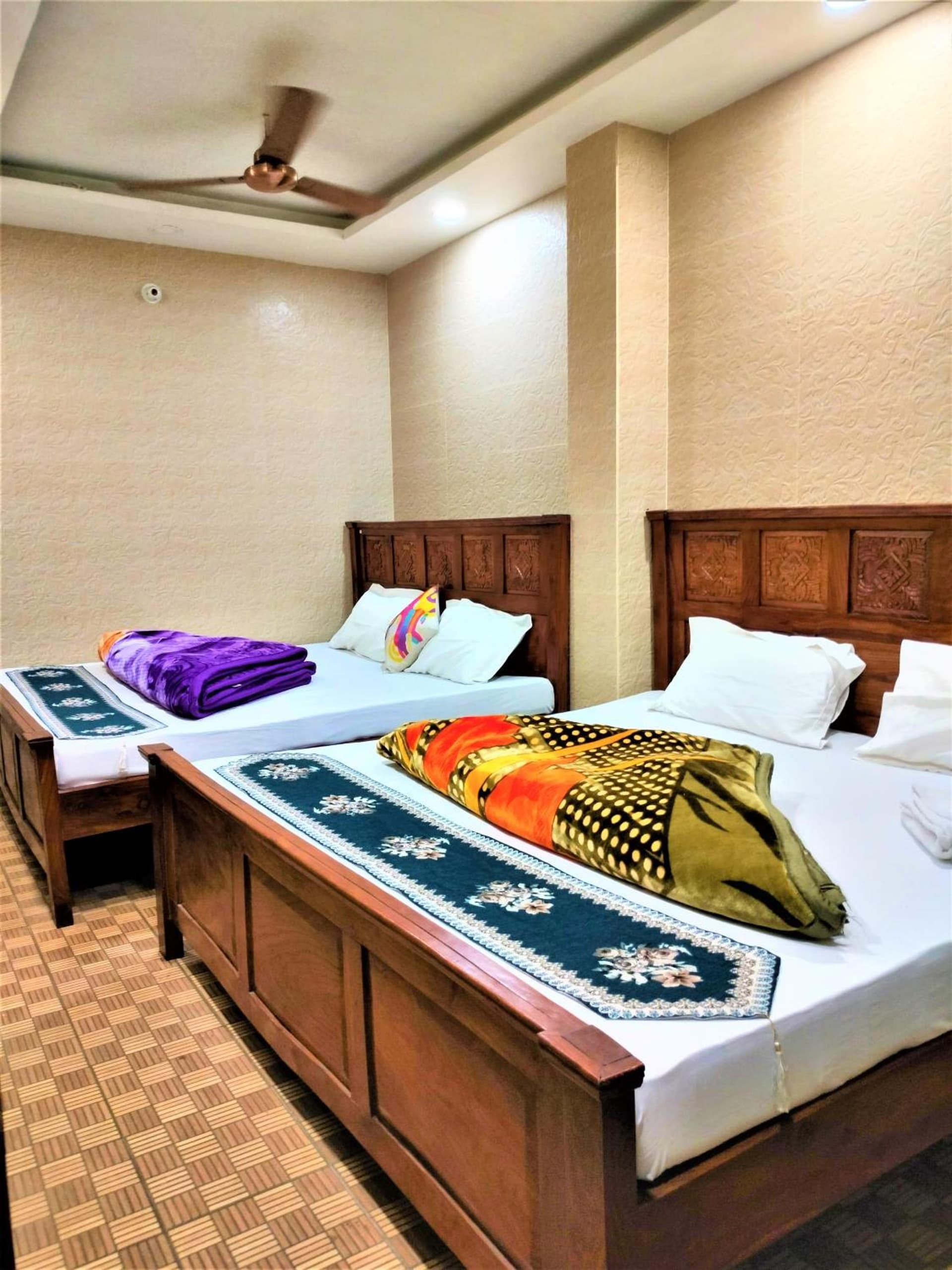 Shamim Residency ---Near Nizamuddin Aulia Dargah