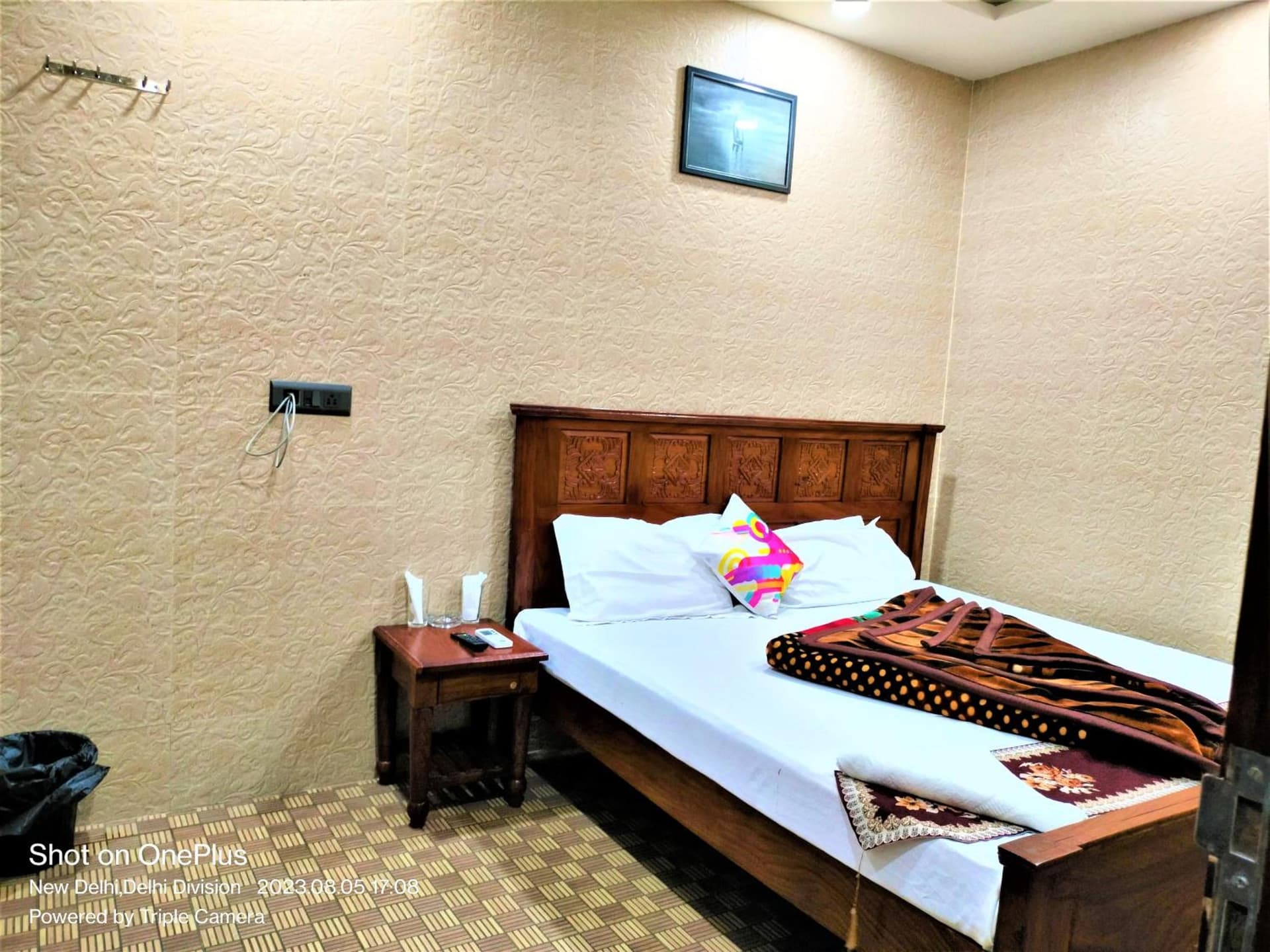 Shamim Residency ---Near Nizamuddin Aulia Dargah