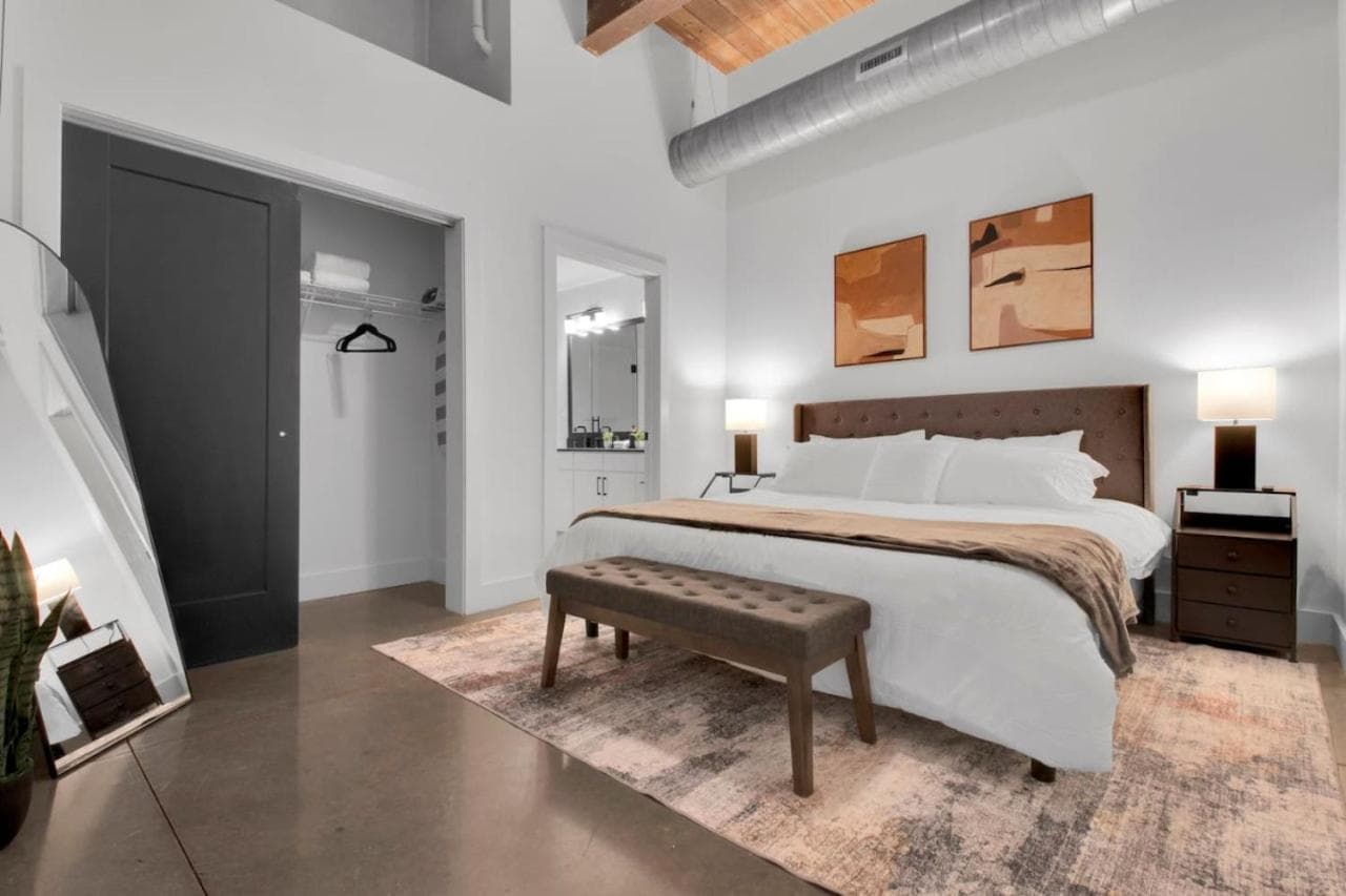 Urban Escape Industrial 2BR 2BA