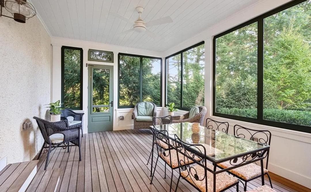 Executive Boston Estate Pool Mid Term Stays