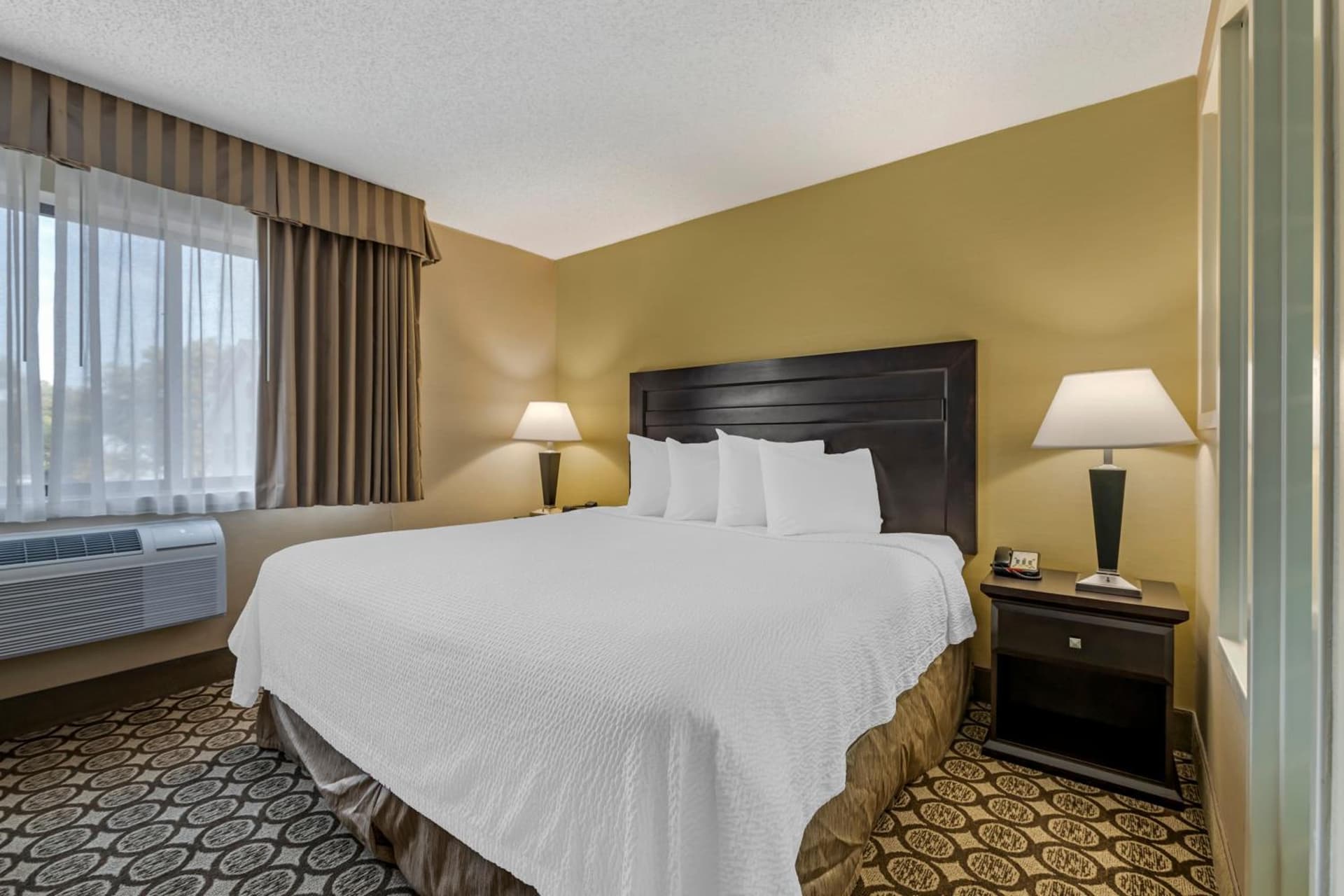 Best Western Plus InnTowner Madison