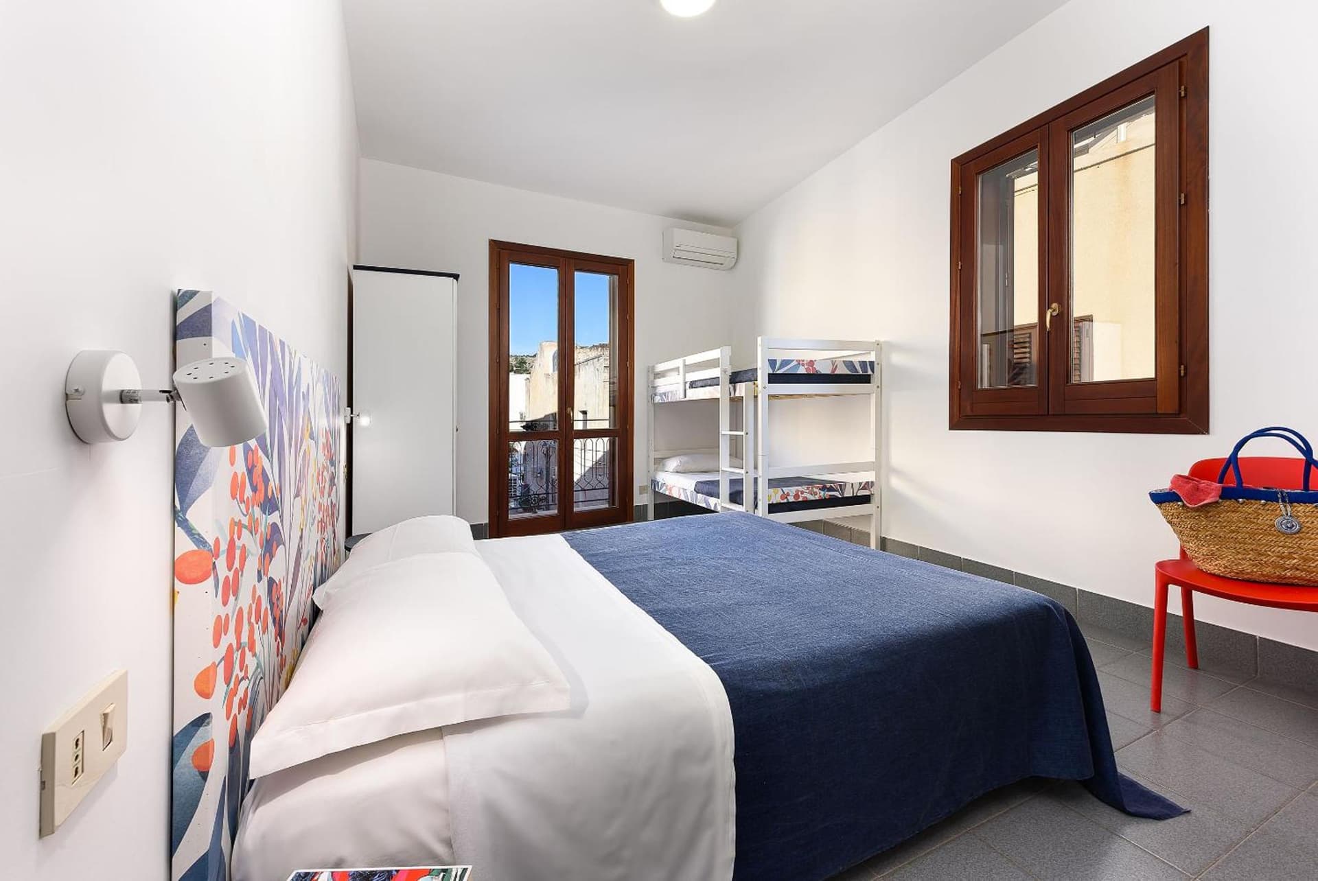 Paradiso Holiday Home