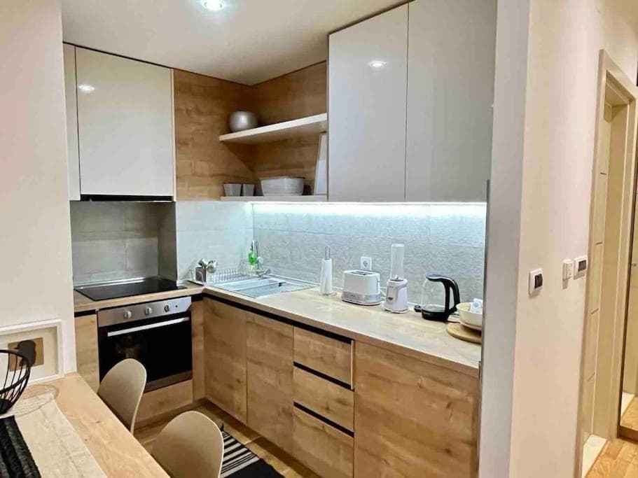 Studio 38 - Modern Studio in Budva