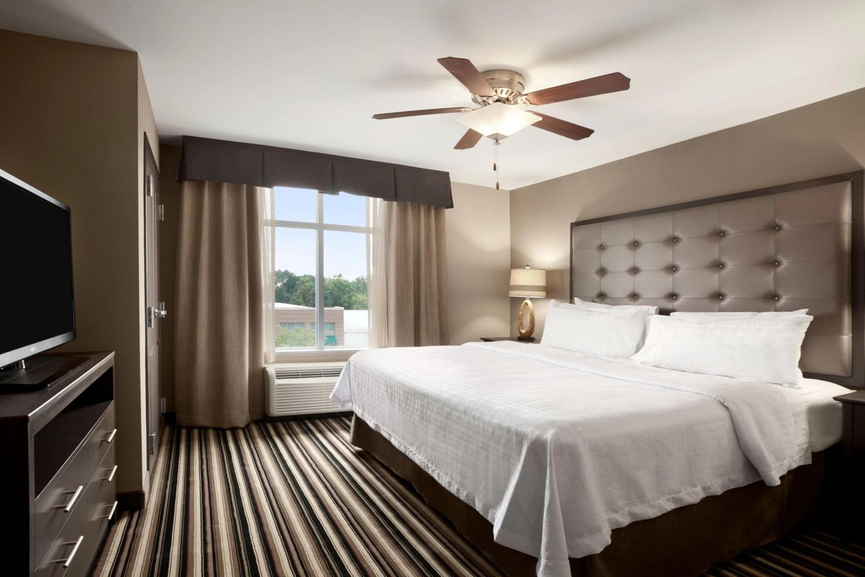Homewood Suites by Hilton Columbus OSU, OH