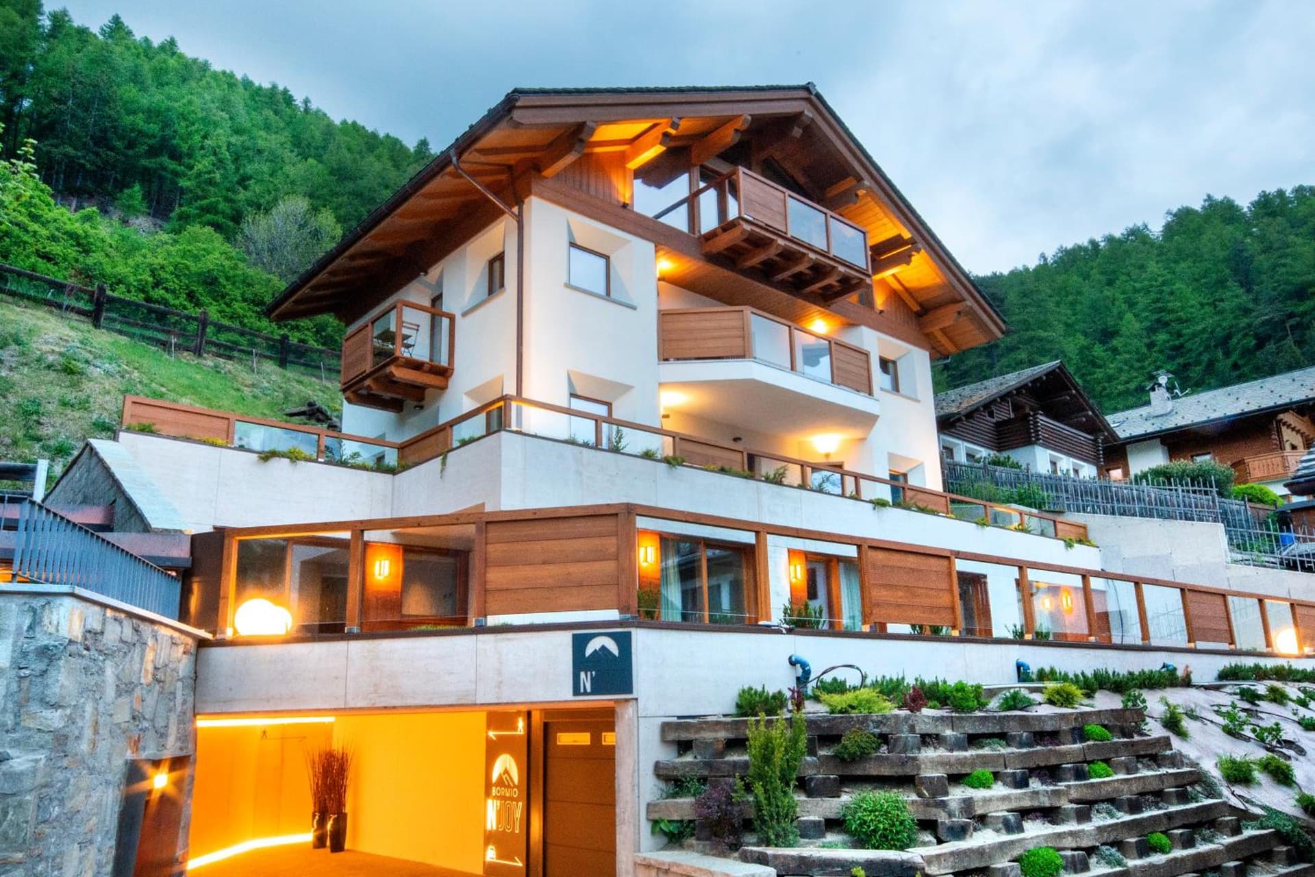 BORMIO N'JOY