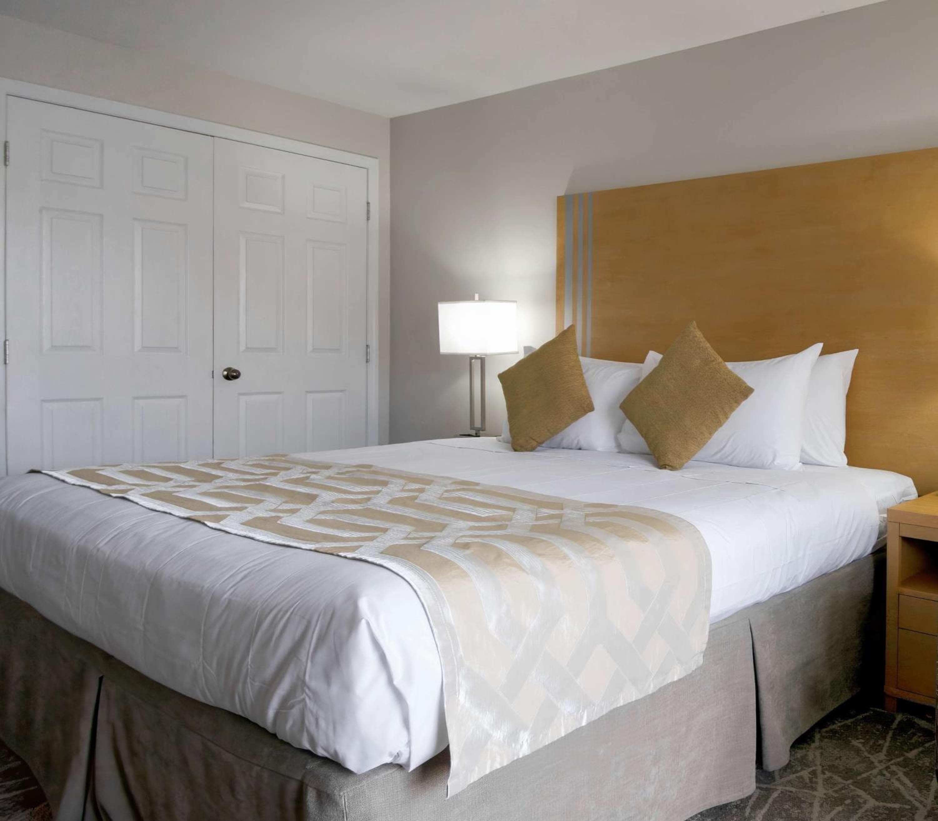 Coast Osoyoos Beach Hotel