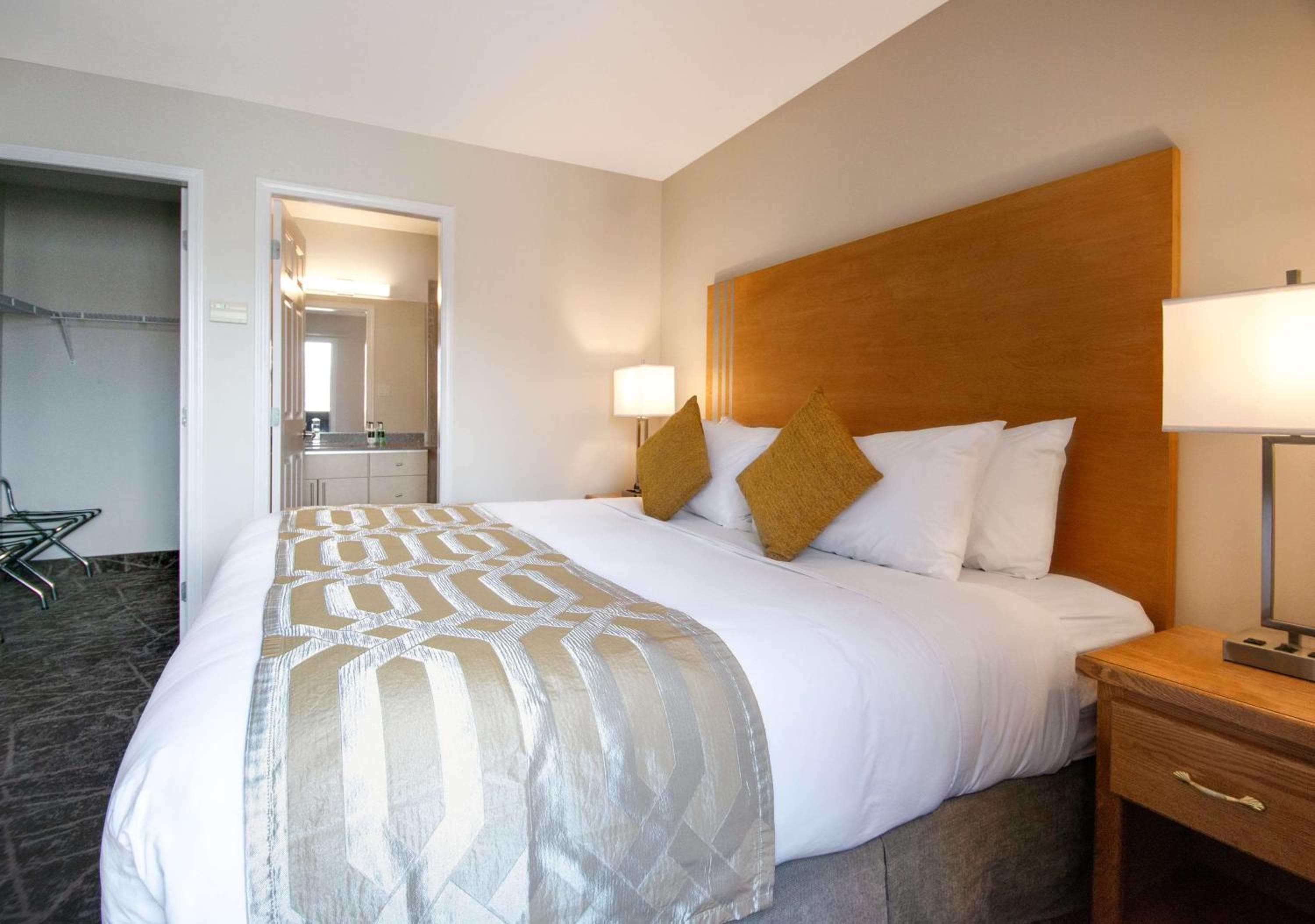 Coast Osoyoos Beach Hotel